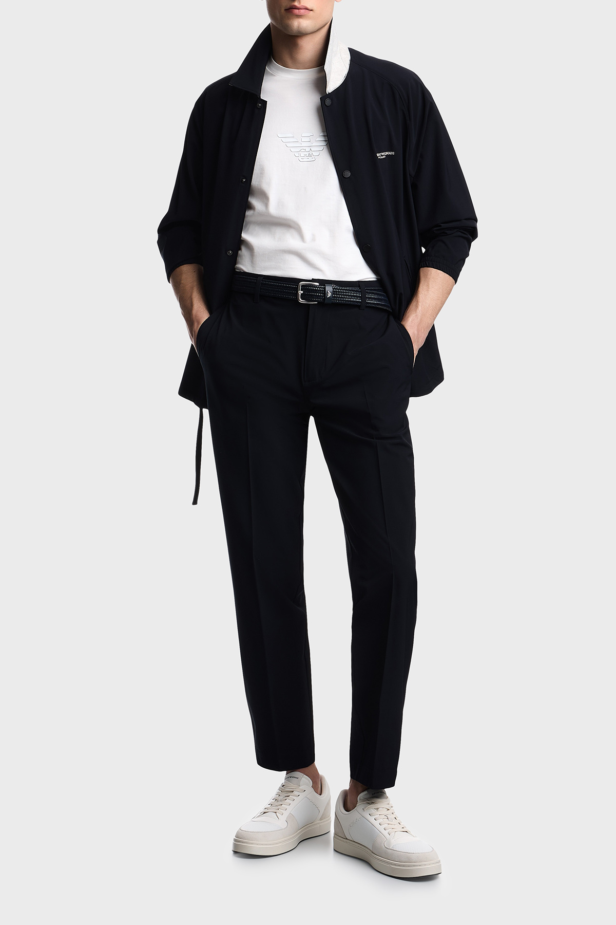 Emporio Armani Logolu Regular Fit Çıtçıt Düğmeli  Klasik Yaka Erkek Mont EM004691 AF21368 UB118 LACİVERT