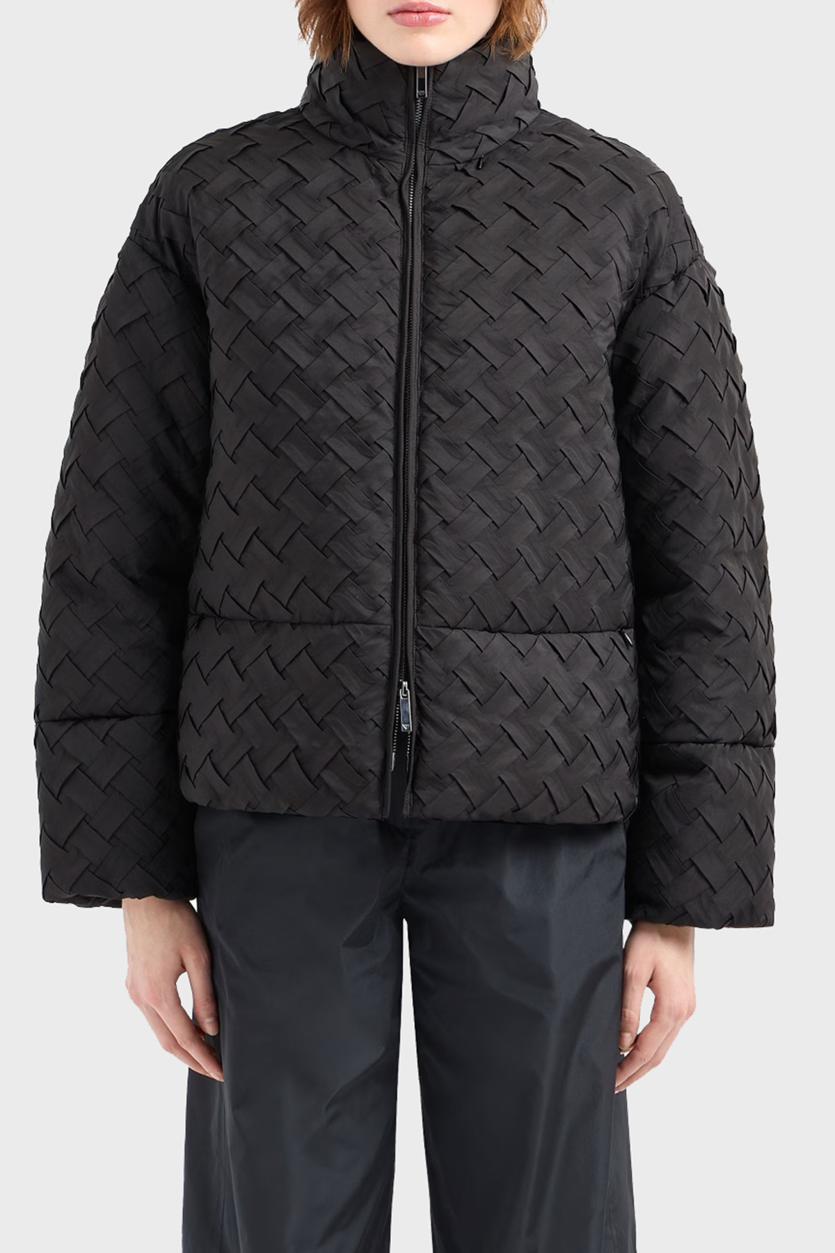 Emporio Armani Örgü Desenli Regular Fit Dik Yaka Şişme Kadın Mont 6D2B73 2NGPZ 0999 SİYAH