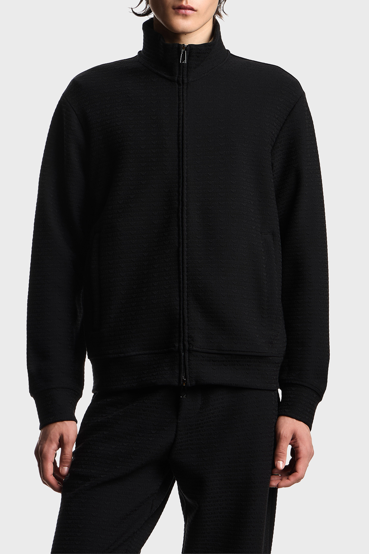 Emporio Armani Pamuk Karışımlı Regular Fit Fermuarlı Dik Yaka Erkek Sweat EM004534 AF13700 FC293 SİYAH