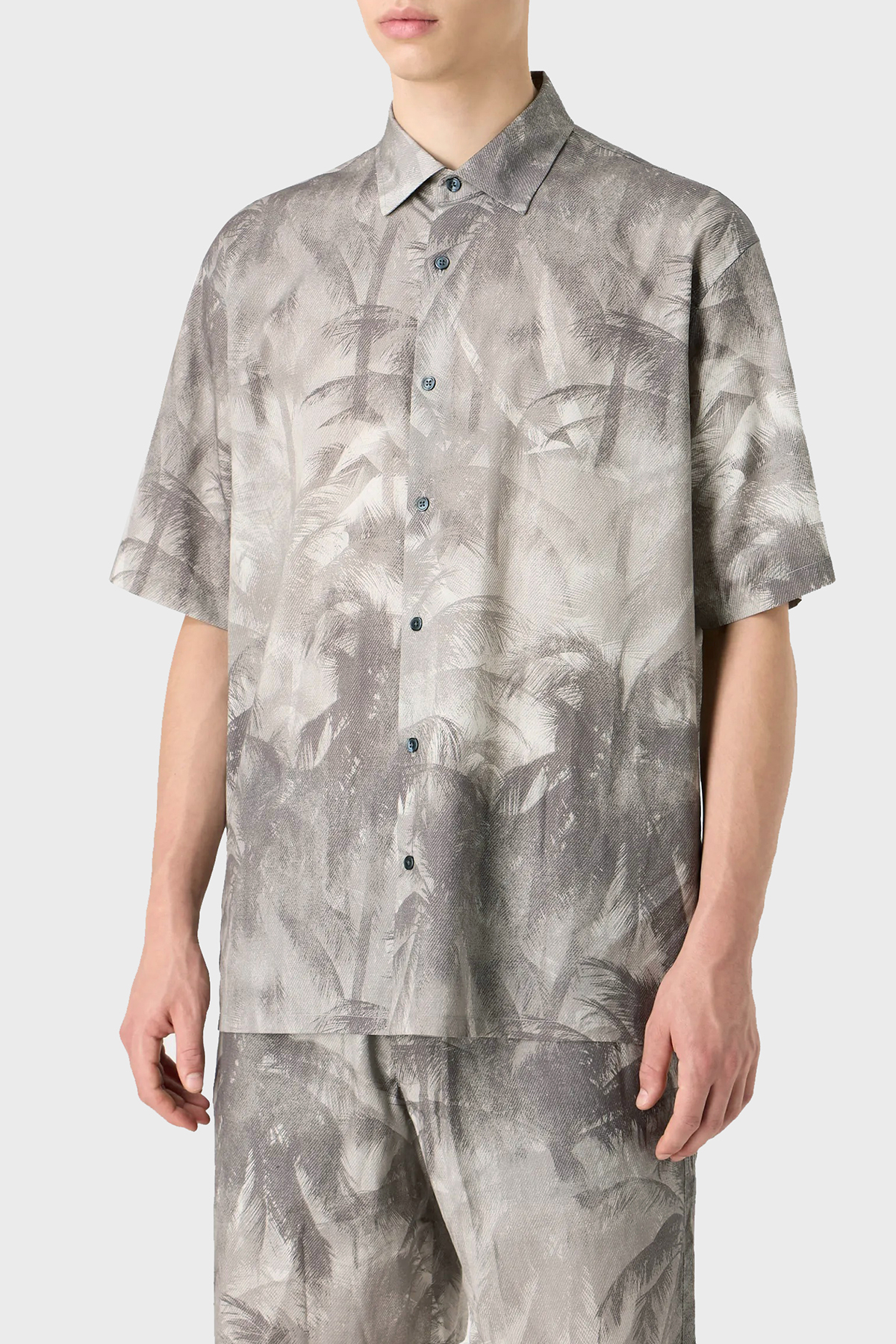 Emporio Armani Pamuklu İpeksi Oversize Kısa Kollu Erkek Gömlek 3D1CG7 1NRDZ F617 GRİ