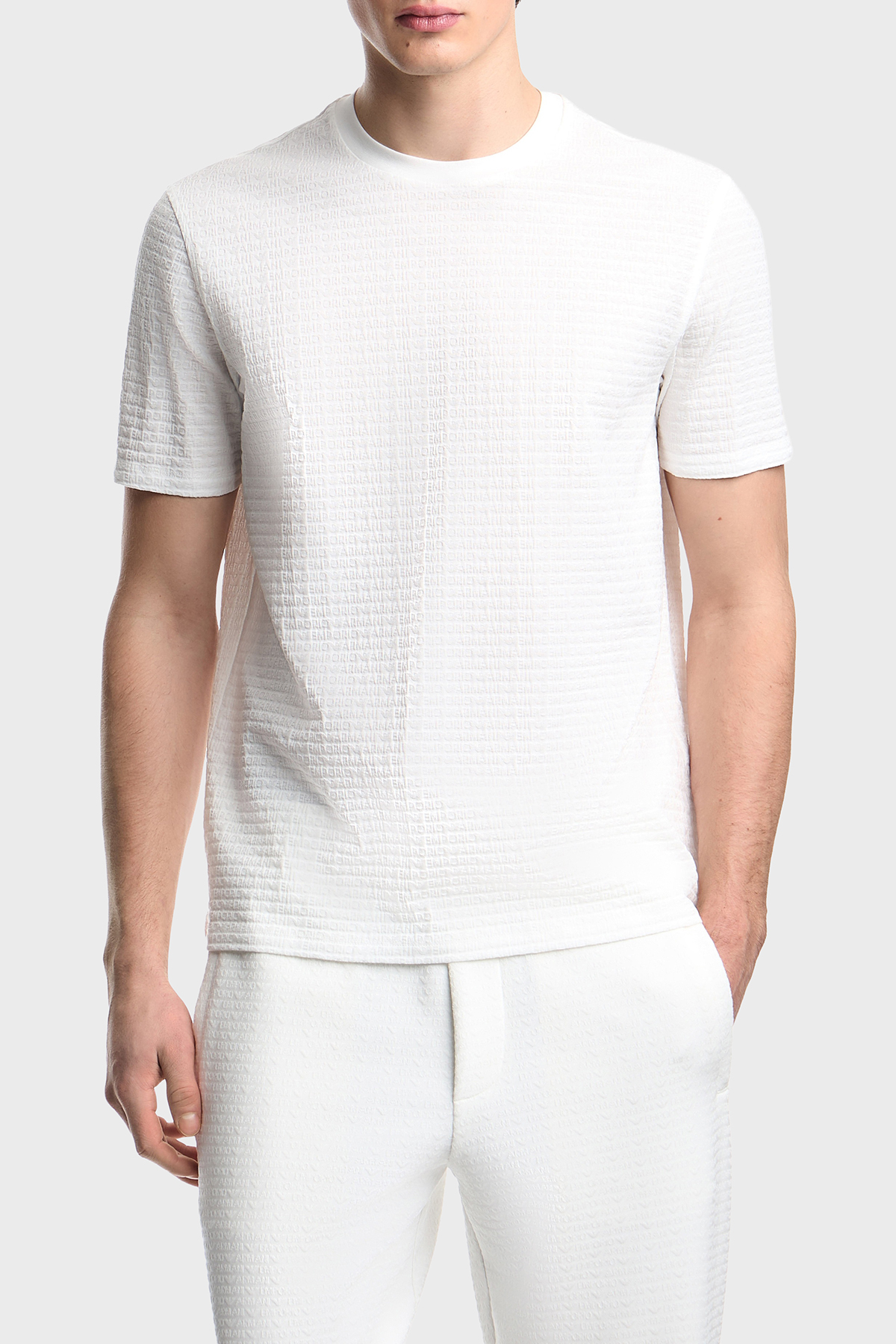 Emporio Armani Pamuklu Regular Fit Logolu Bisiklet Yaka Erkek T Shirt EM004594 AF10762 F0185 BEYAZ