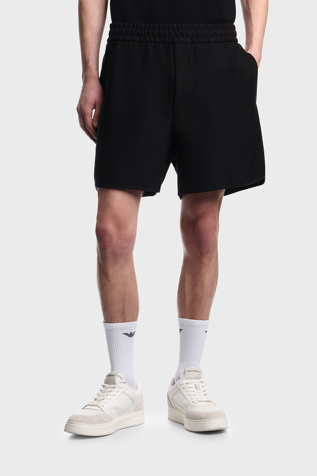 Emporio Armani Pamuklu Regular Fit Logolu Normal Bel Erkek Short EM004865 AF13700 FC322 SİYAH