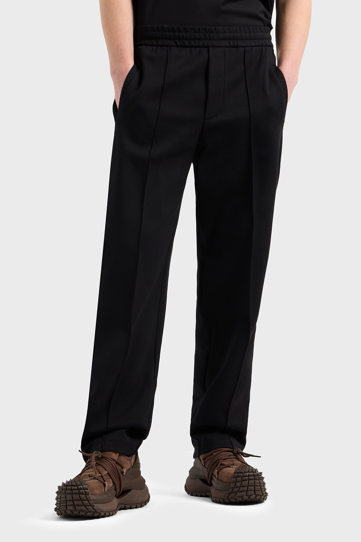Emporio Armani Pamuklu Relaxed Fit Düz Paça Çizgi Detaylı Erkek Pantolon EM001111 AF13488 UC001 SİYAH
