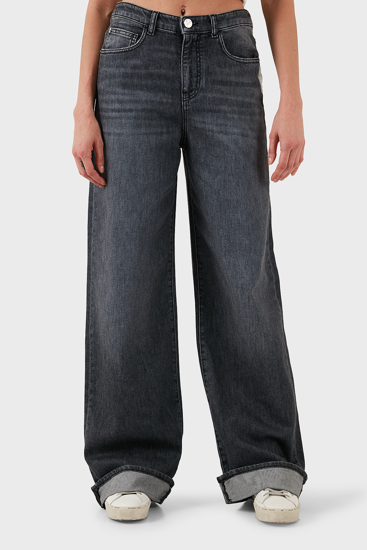 Emporio Armani Pamuklu Relaxed Fit Geniş Paça Vintage Görünümlü Jeans Kadın Kot Pantolon EW000737 AF17033 M8001 GRİ