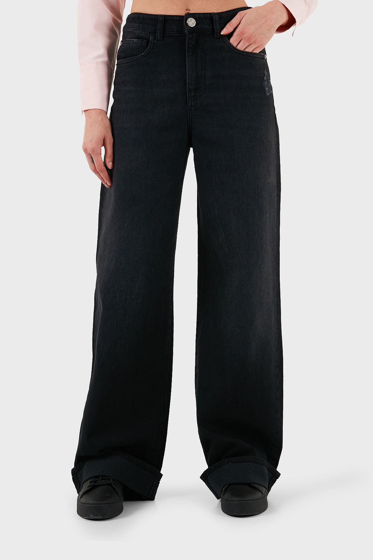 Emporio Armani Pamuklu Relaxed Fit Geniş Paça Vintage Görünümlü Jeans Kadın Kot Pantolon EW000737 AF17033 MC002 SİYAH