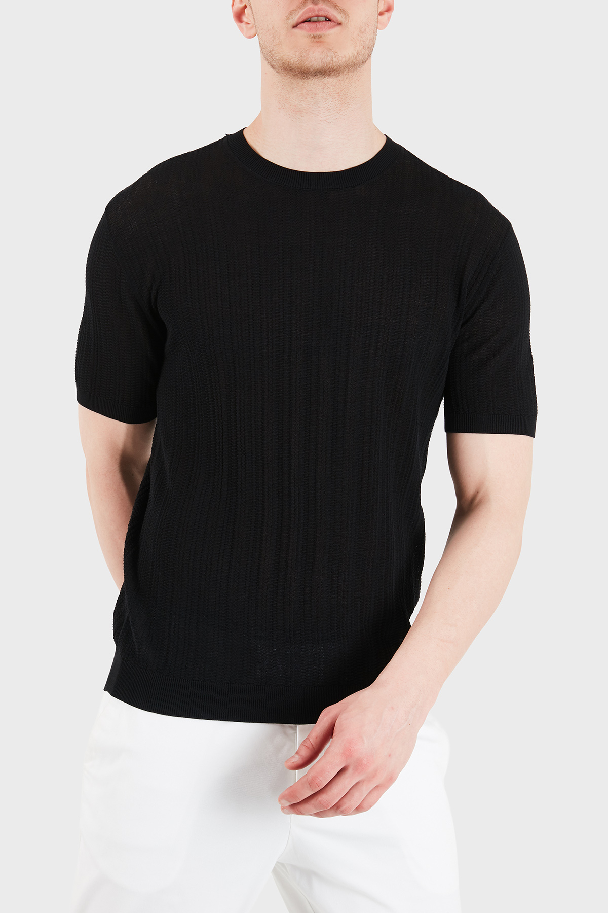 Emporio Armani Pamuklu Slim Fit Kısa Kollu Bisiklet Yaka Erkek Kazak EM004740 AF23761 UC001 SİYAH