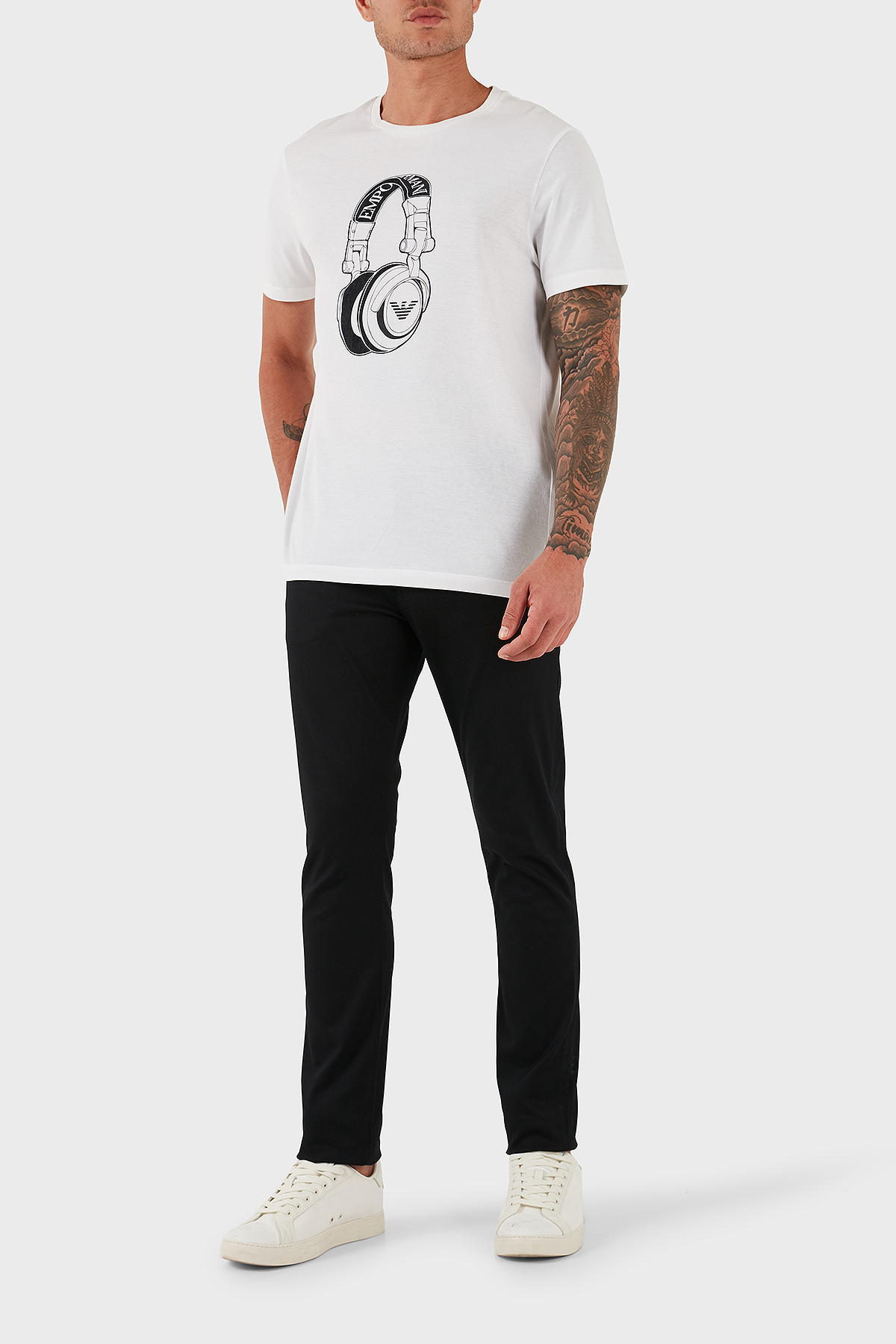 Emporio Armani Pamuklu Slim Fit Normal Bel Dar Paça Jeans Erkek Kot Pantolon EM000121 AF14122 UC001 SİYAH