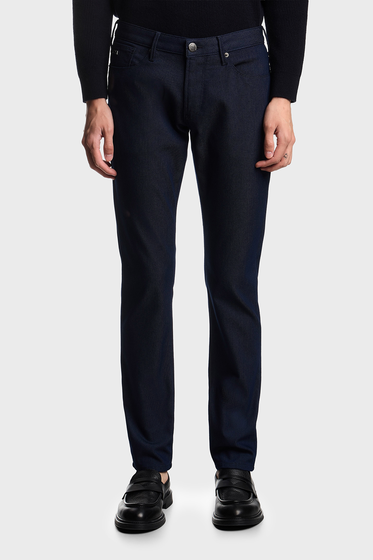 Emporio Armani Puantiyeli Streç Pamuklu Slim Fit Düşük Bel Dar Paça Jeans Erkek Kot Pantolon EM000121 AF14124 FB021 LACİVERT
