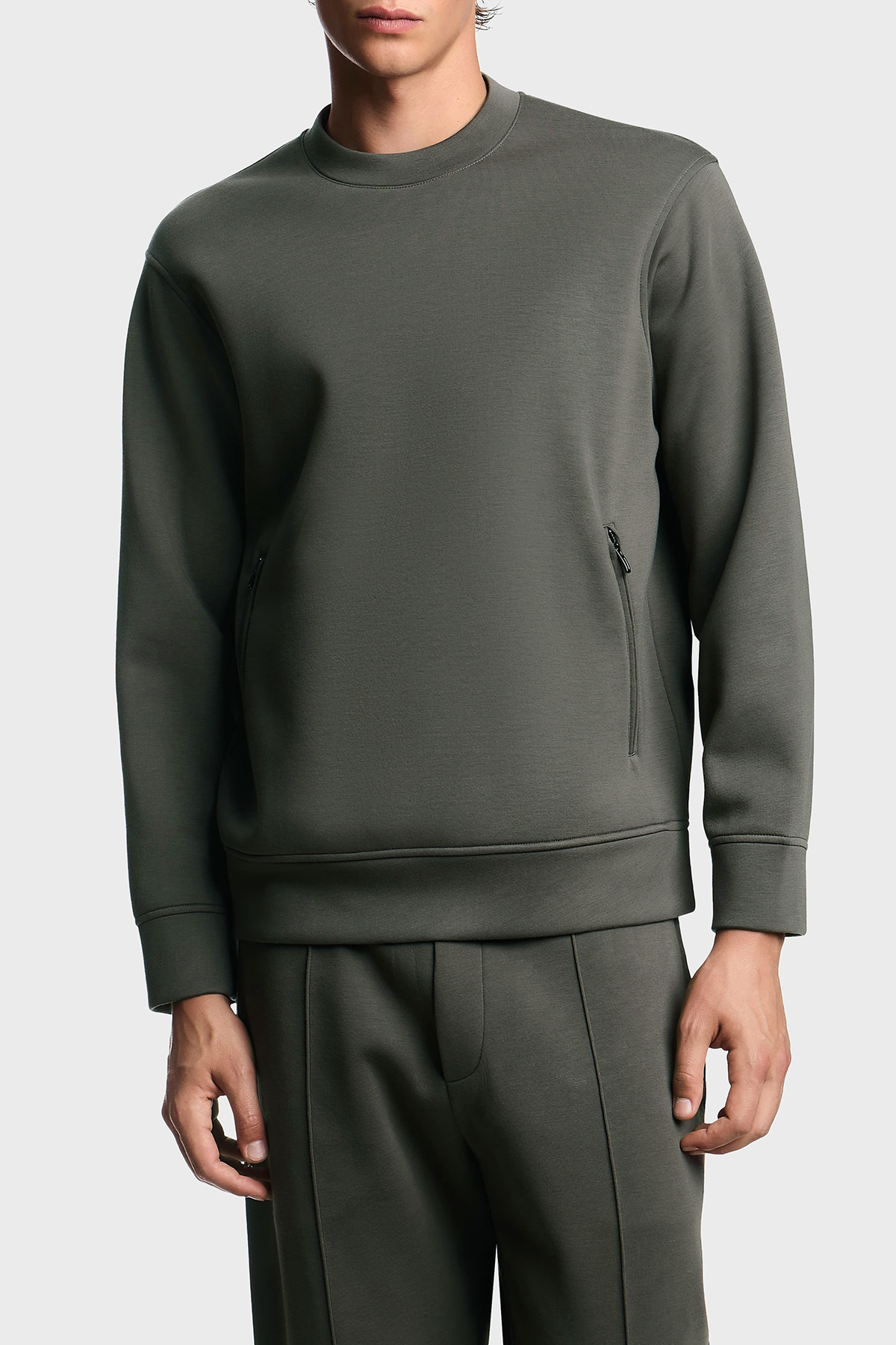 Emporio Armani Regular Fit Bisiklet Yaka Cepli Erkek Sweat EM003052 AF17545 U8143 HAKİ