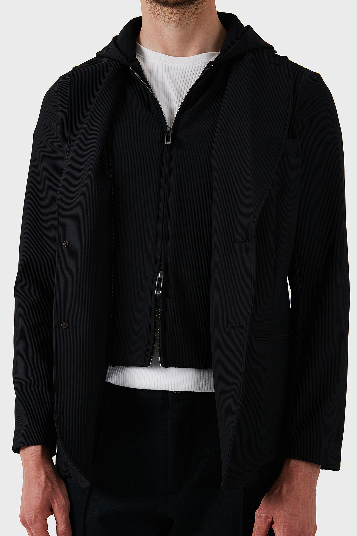 Emporio Armani Regular Fit Kapüşonlu Çıkarılabilir İç Panelli Erkek Ceket EM001506 AF14076 UC001 SİYAH