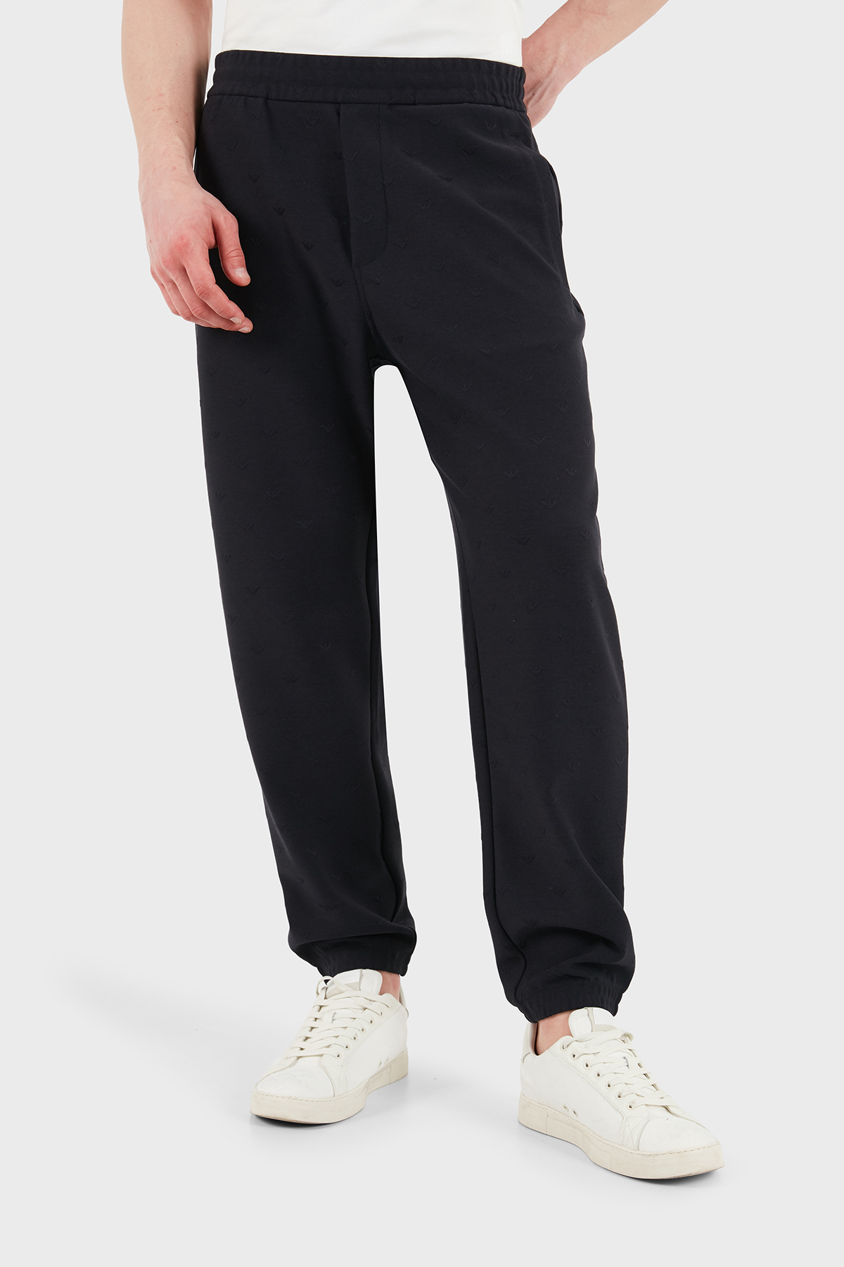 Emporio Armani Regular Fit Lastikli Bel Lastikli Paça Jogger Erkek Pantolon EM004872 AF13700 FB469 SİYAH