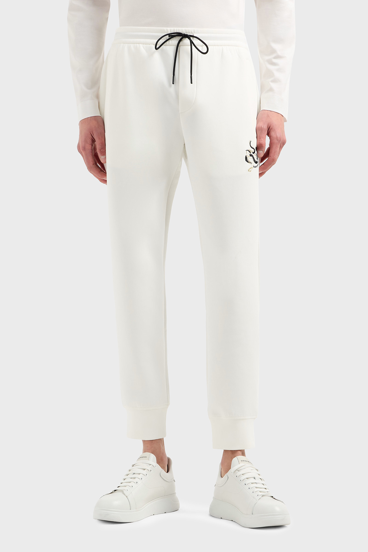 Emporio Armani Regular Fit Lastiklil Bel Ribanalı Paça Jogger Erkek Pantolon EM001701 AF10013 U0003 BEYAZ