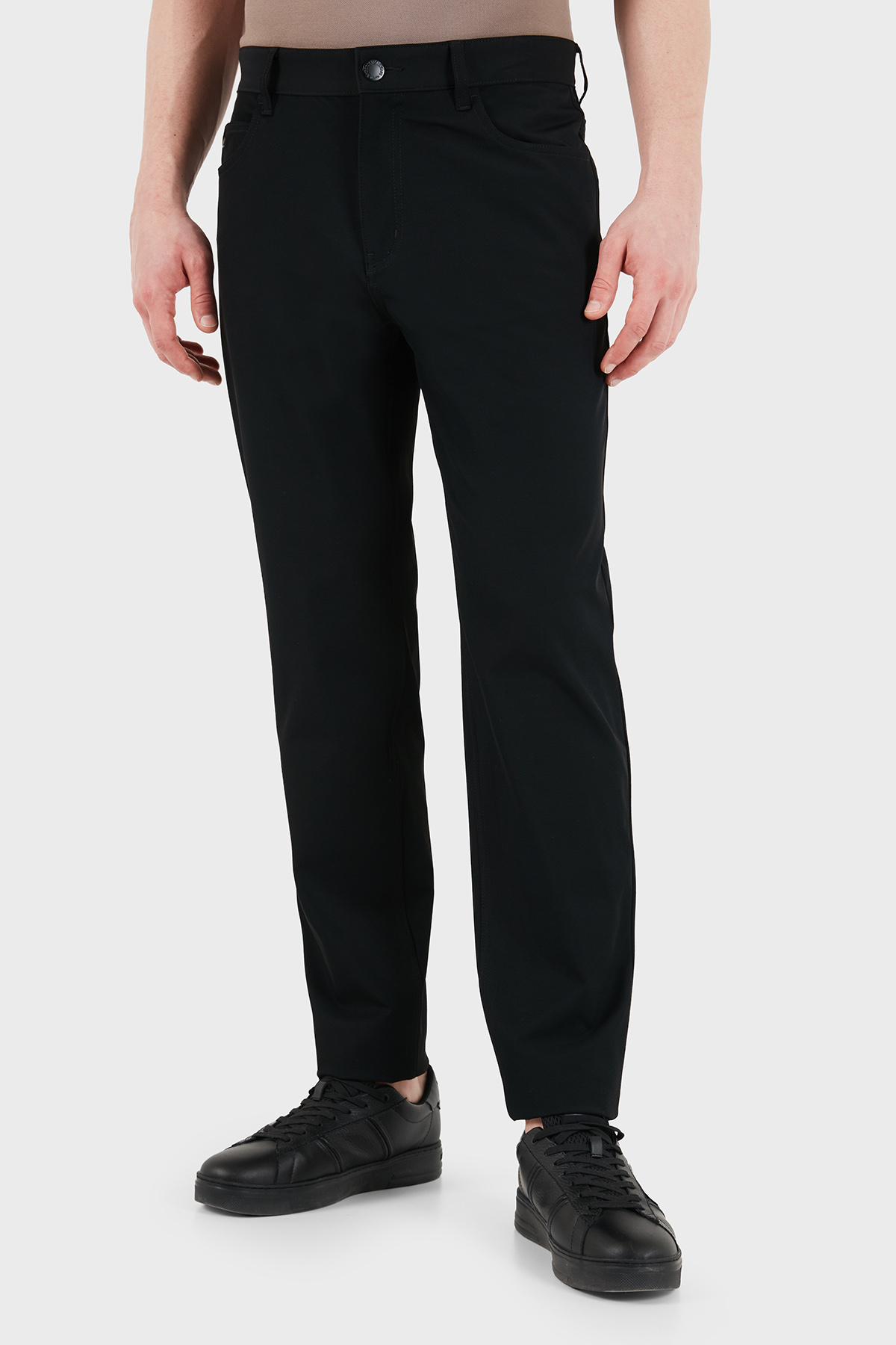Emporio Armani Regular Fit Normal Bel Düz Paça Jeans Erkek Kot Pantolon EM001010 AF18502 UC001 SİYAH