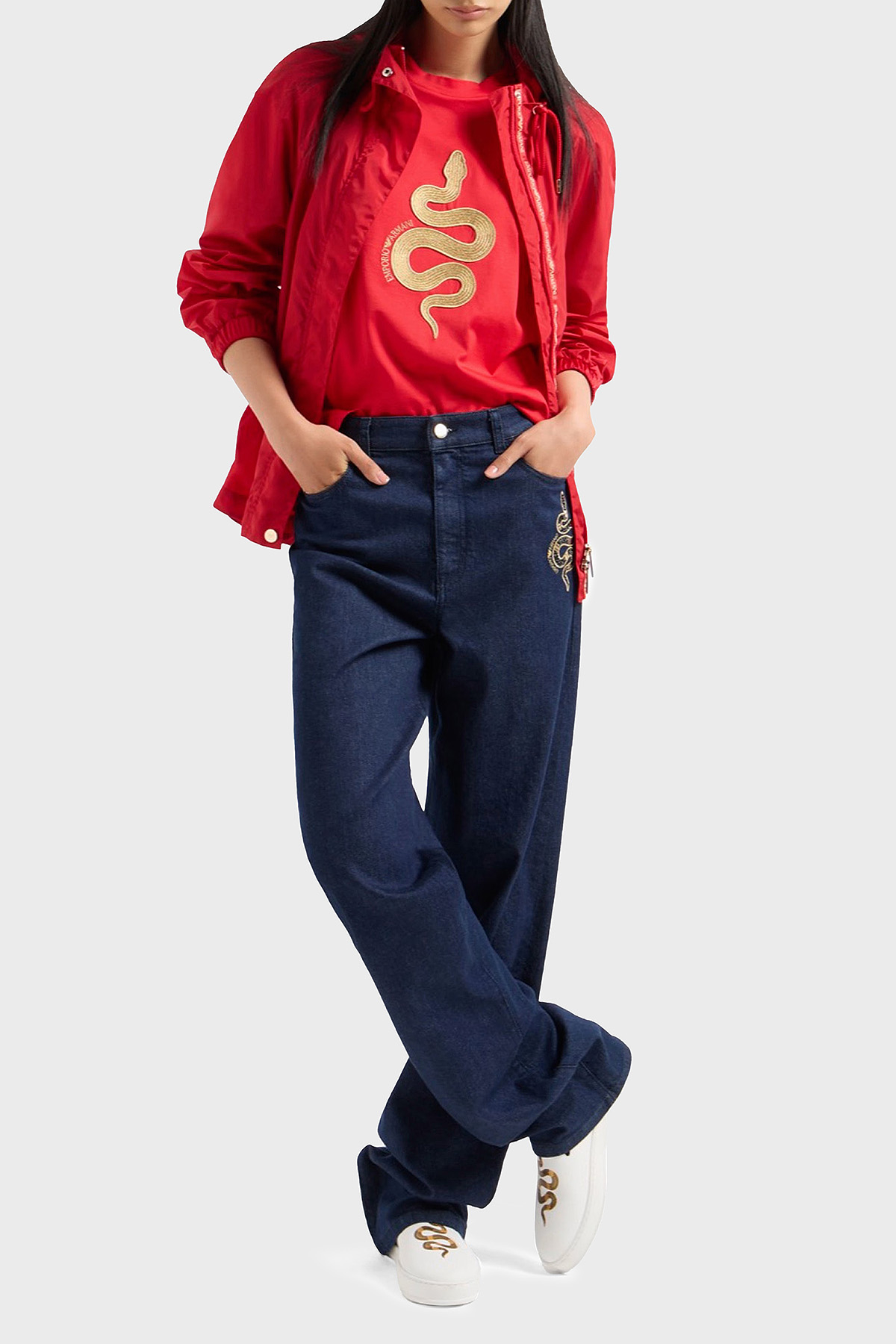 Emporio Armani Regular Fit Orta-Yüksek Bel Geniş Paça İşlemeli Jeans Kadın Kot Pantolon EW000736 AF12436 MB001 LACİVERT