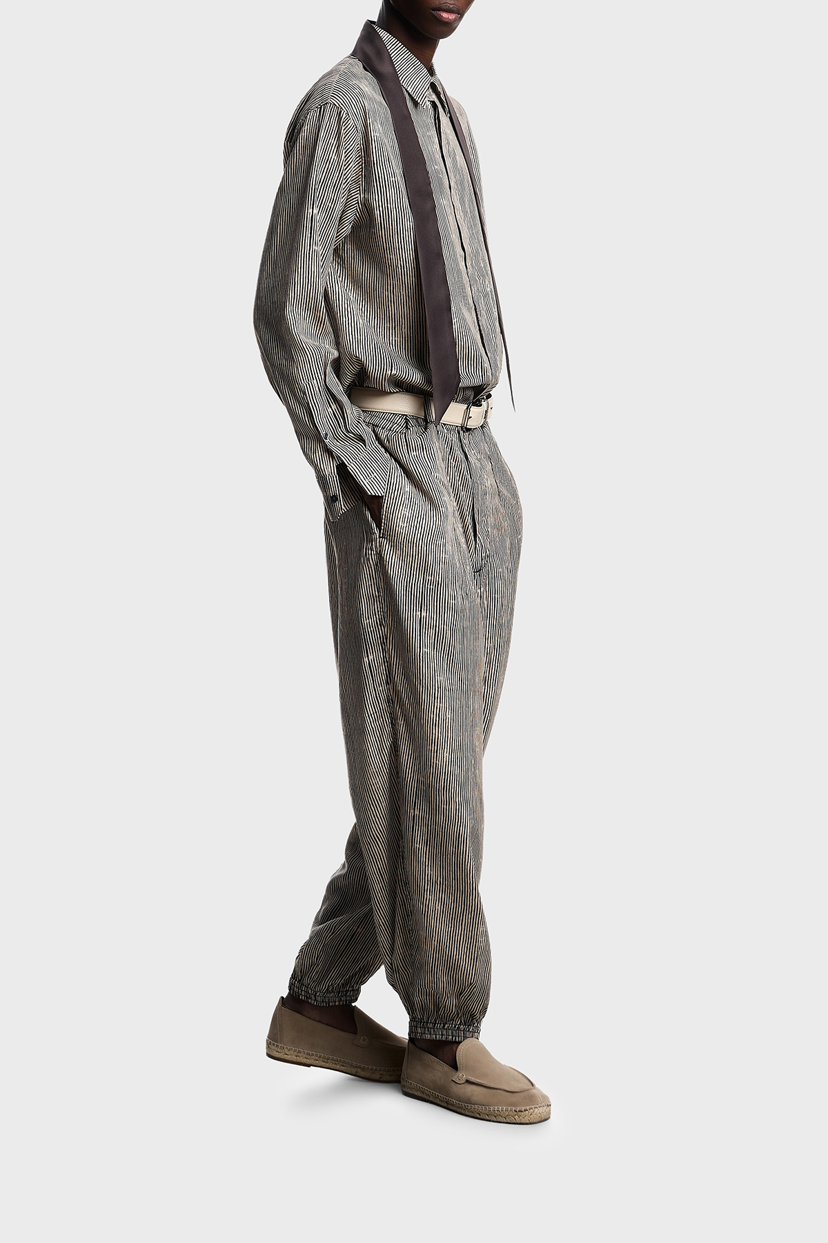 Emporio Armani Relaxed Fit Baskılı Uzun Kollu Erkek Gömlek EM004178 AF14214 F1183 SİYAH BEJ
