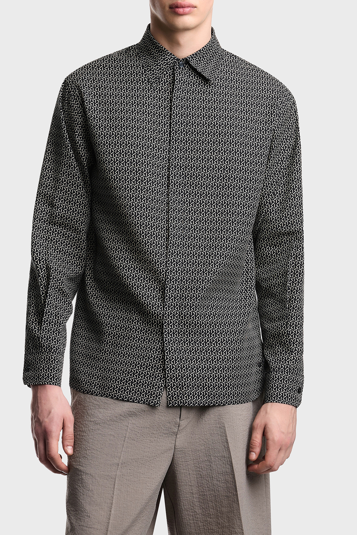 Emporio Armani Relaxed Fit Baskılı Uzun Kollu Erkek Gömlek EM004178 AF14214 FB459 SİYAH