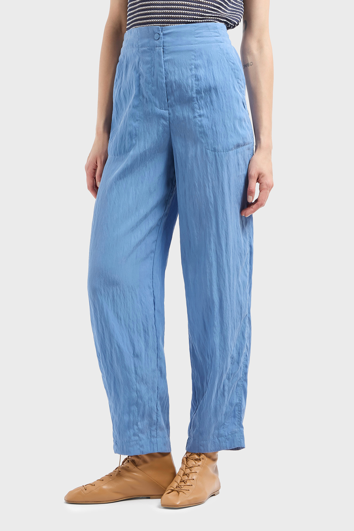 Emporio Armani Relaxed Fit Yüksek Bel Düz Paça Cupra Kadın Pantolon EW000654 AF12644 U9324 MAVİ