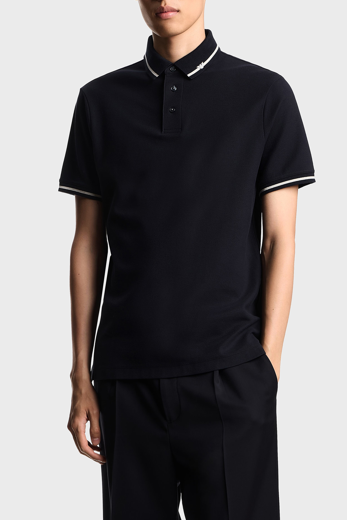 Emporio Armani Şerit Detaylı Pamuklu Regular Fit Düğmeli Erkek Polo Yaka T Shirt EM003003 AF10497 UB118 LACİVERT