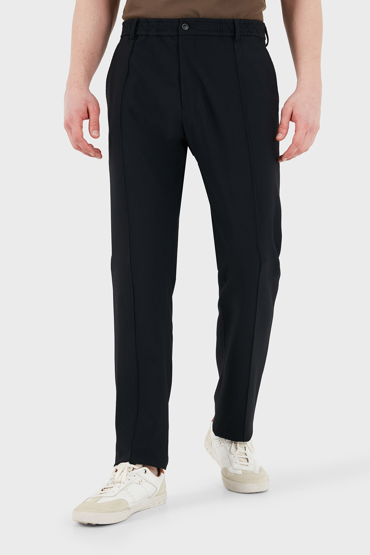 Emporio Armani Slim Fit Normal Bel Dar Paça Erkek Pantolon EM004672 TE11109 UB109 LACİVERT