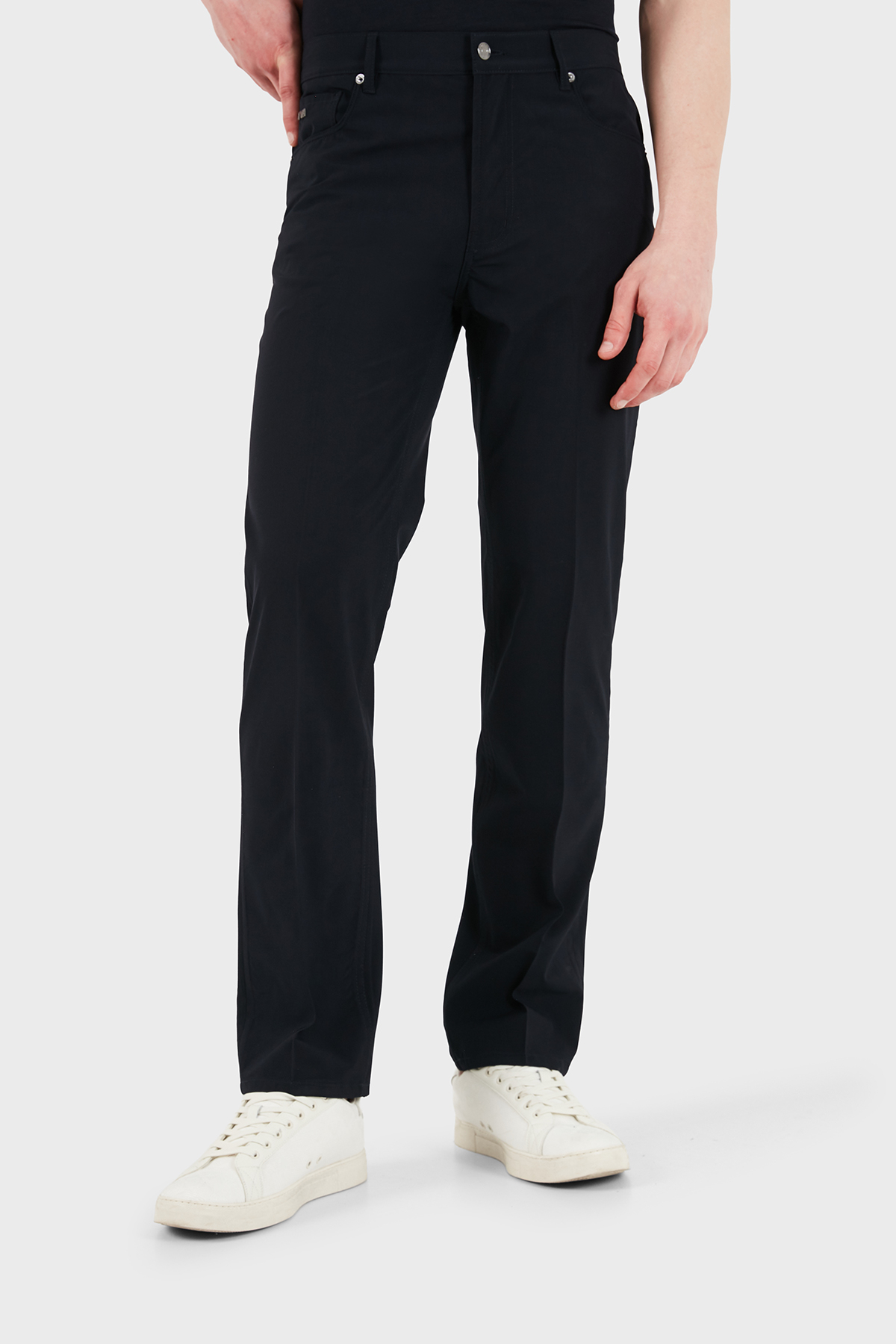 Emporio Armani Straight Fit Normal Bel Düz Paça Erkek Kot Pantolon EM000763 AF21368 UB118 LACİVERT