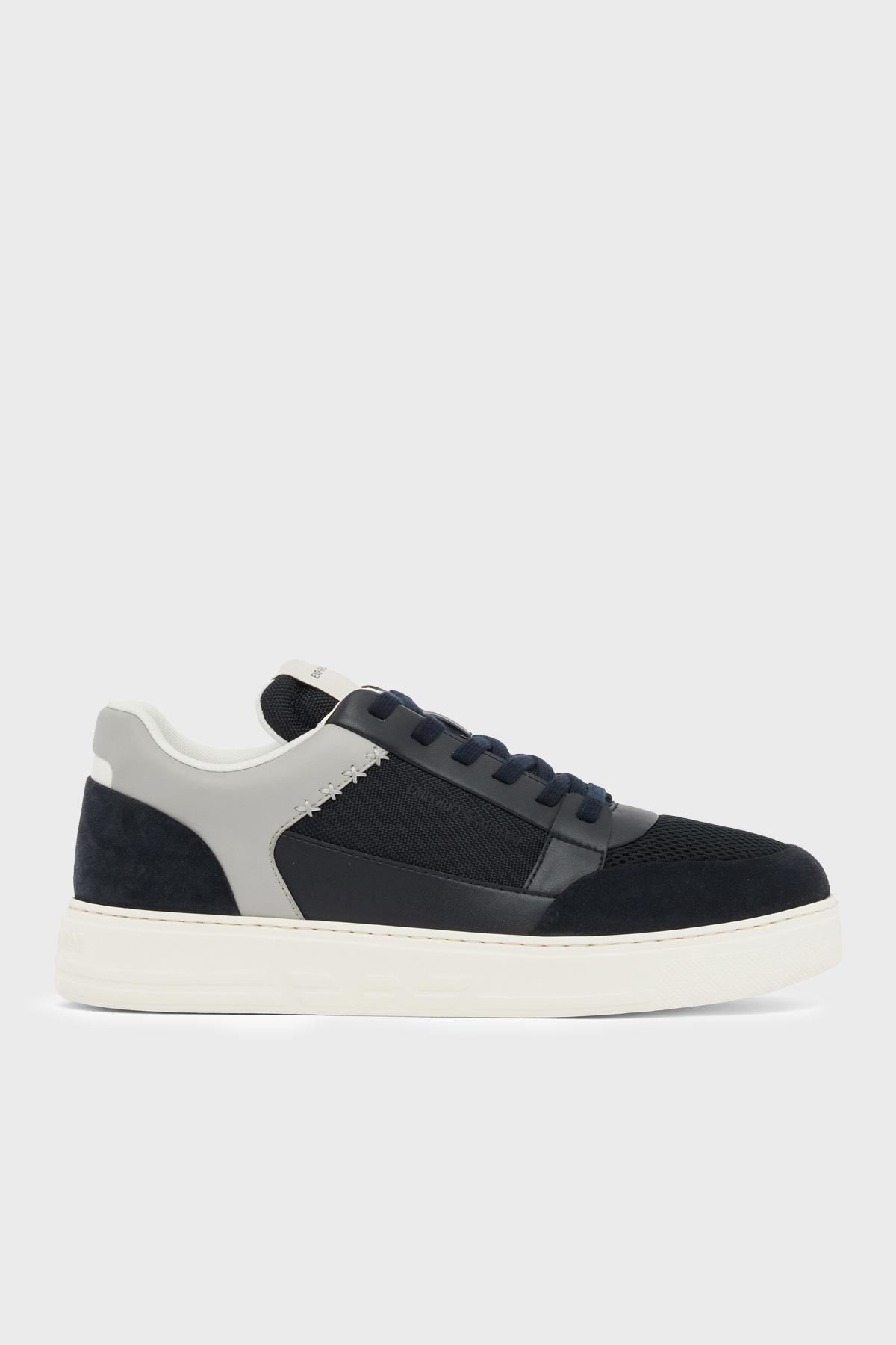 Emporio Armani Süet Logolu Sneaker Erkek Ayakkabı EM004836 AF24321 MB617 LACİVERT GRİ