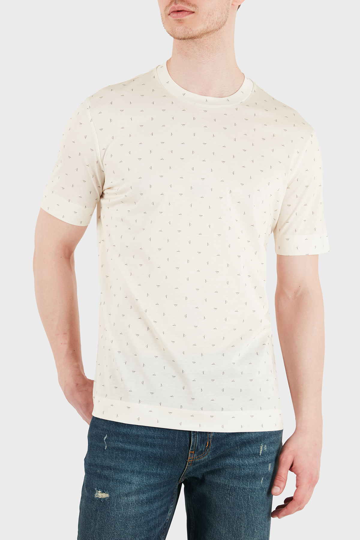 Emporio Armani Tamamı Logolu Regular Fit Bisiklet Yaka Erkek T Shirt EM005270 AF24857 F1198 EKRU