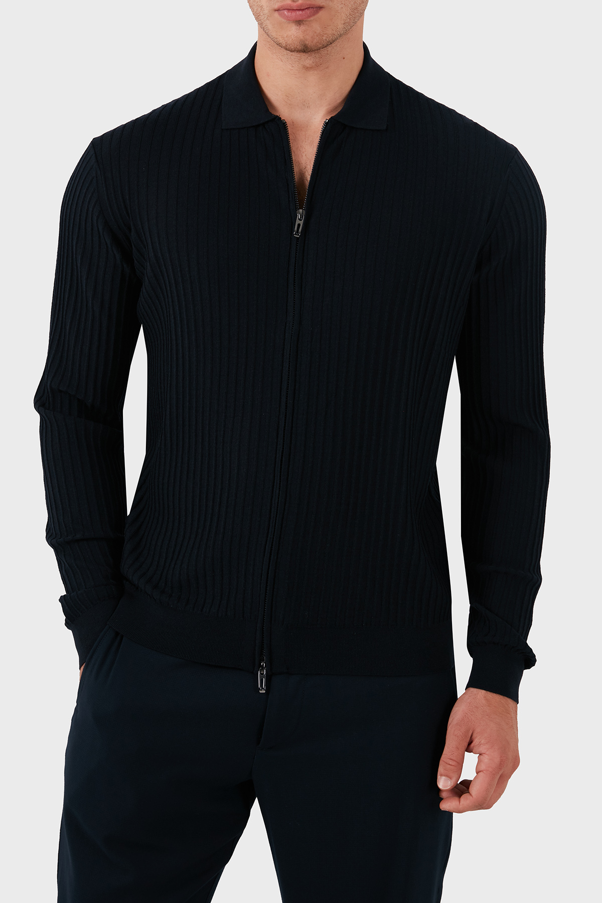Emporio Armani Yünlü Regular Fit Fermuarlı Erkek Hırka EM000265 AF10460 UB118 LACİVERT