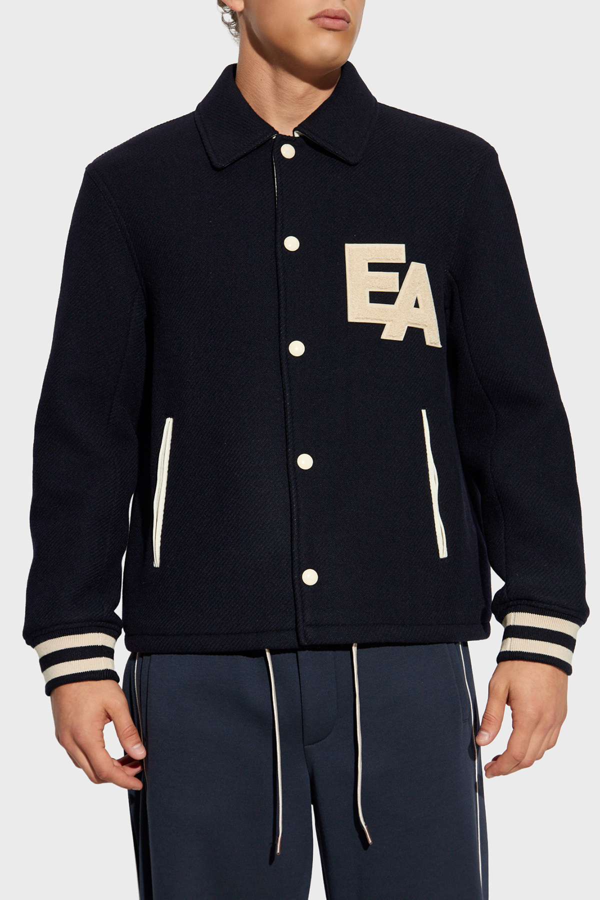 Emporio Armani Yünlü Regular Fit Klasik Yaka Astarlı Erkek Ceket EM003125 AF17330 UB118 LACİVERT