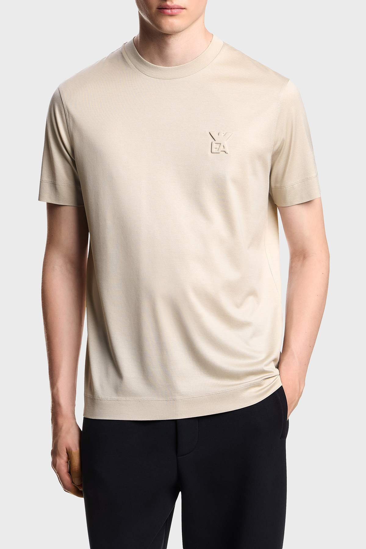 Eporio Armani Pamuk Karışımlı Regular Fit Logolu Bisiklet Yaka Erkek T Shirt EM002963 AF10761 U8140 BEJ