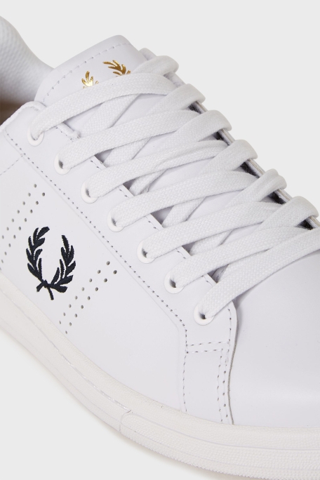 fred-perry-logolu-deri-