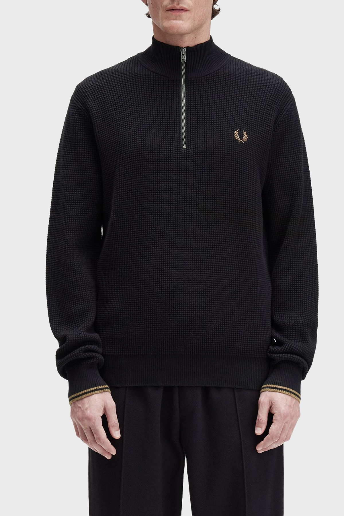 Fred Perry Pamuklu Regular Fit Yarım Fermuarlı Dik Yaka Yivli Erkek Sweat K8557 102 SİYAH