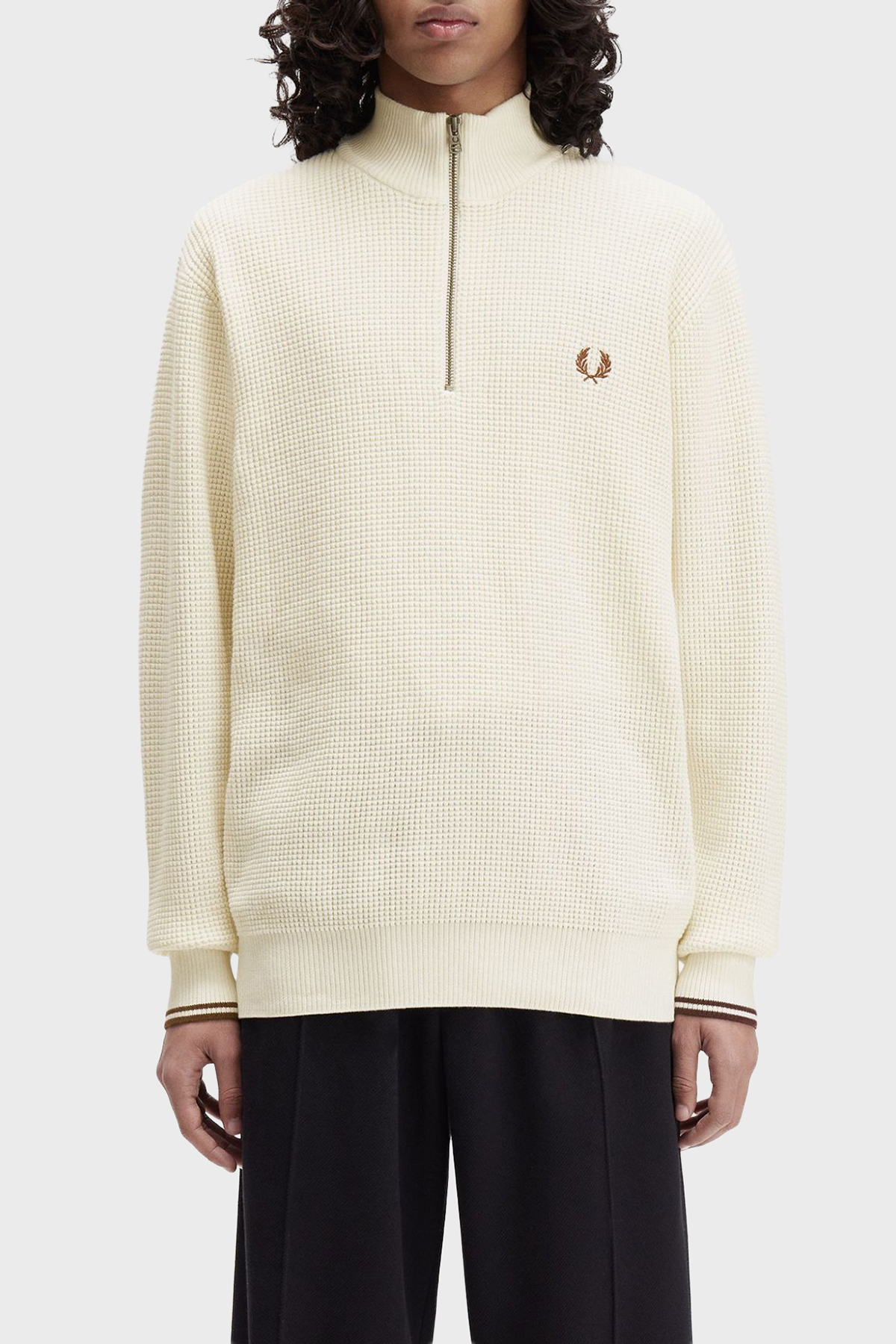 Fred Perry Pamuklu Regular Fit Yarım Fermuarlı Dik Yaka Yivli Erkek Sweat K8557 560 BEYAZ