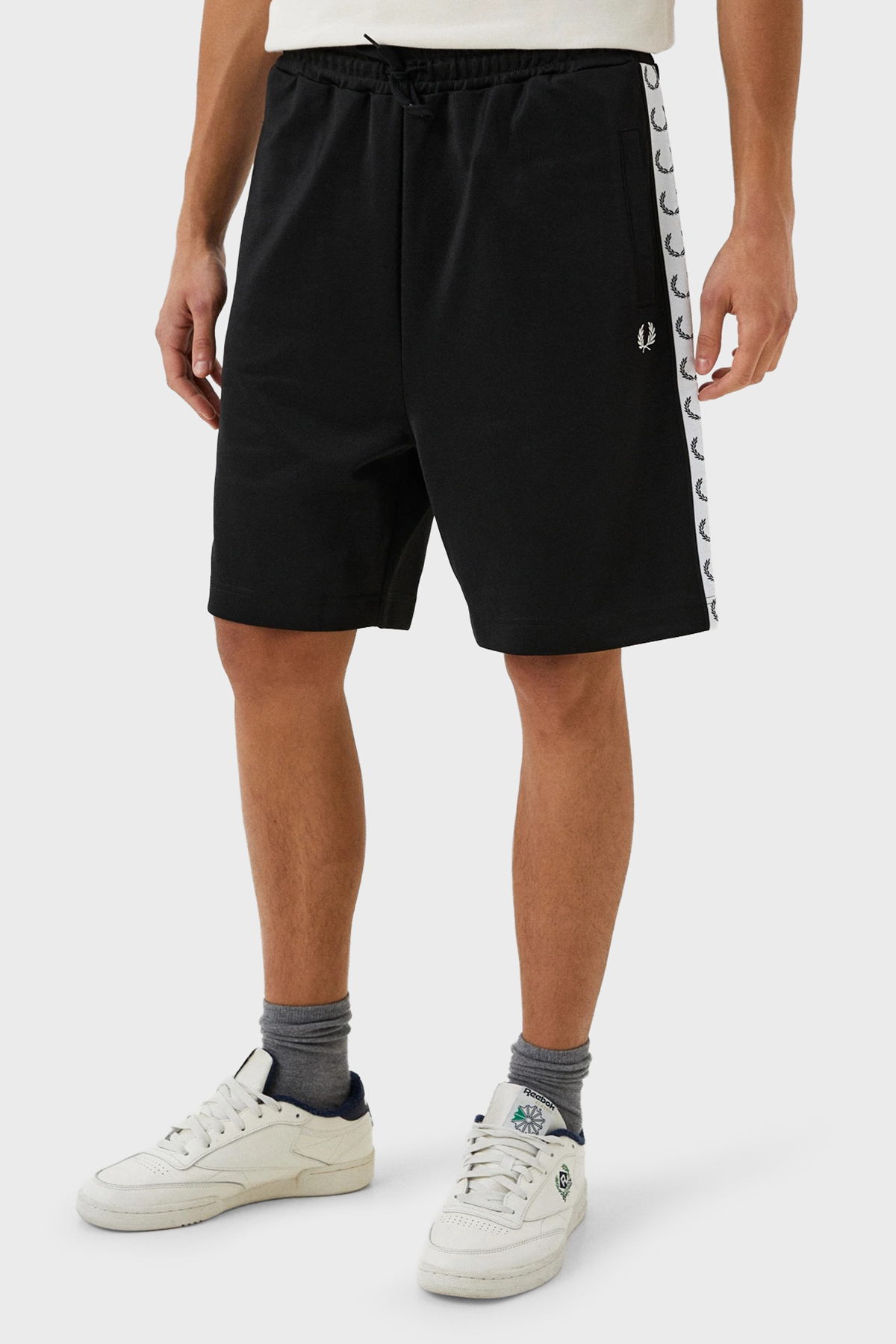 Fred Perry Regular Fit Logolu Normal Bel Erkek Short S5508 102 SİYAH