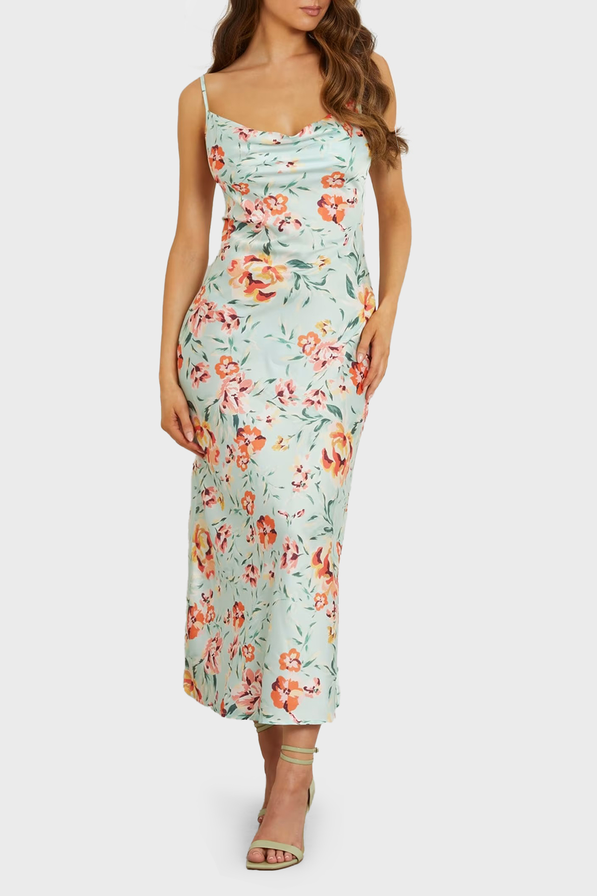 Guess Akilina Slim Fit İp Askılı Uzun Saten  W3GK85WD8G2 Kadın Elbise W3GK85 WD8G2 P7NG YEŞİL
