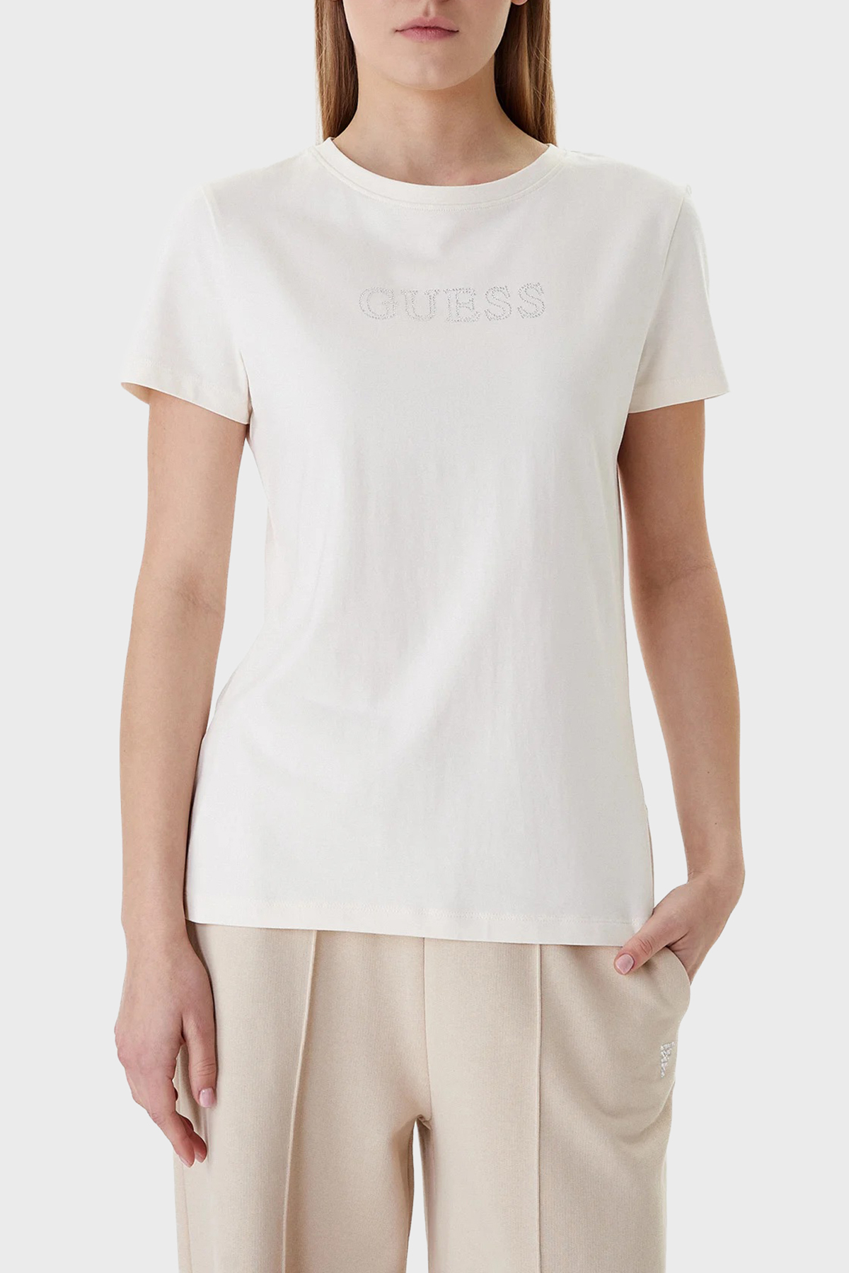 Guess Briana Pamuklu Regular Fit Taşlı Logolu Bisiklet Yaka  V3BI11J1314 Kadın T Shirt V3BI11 J1314 G9L9 BEJ
