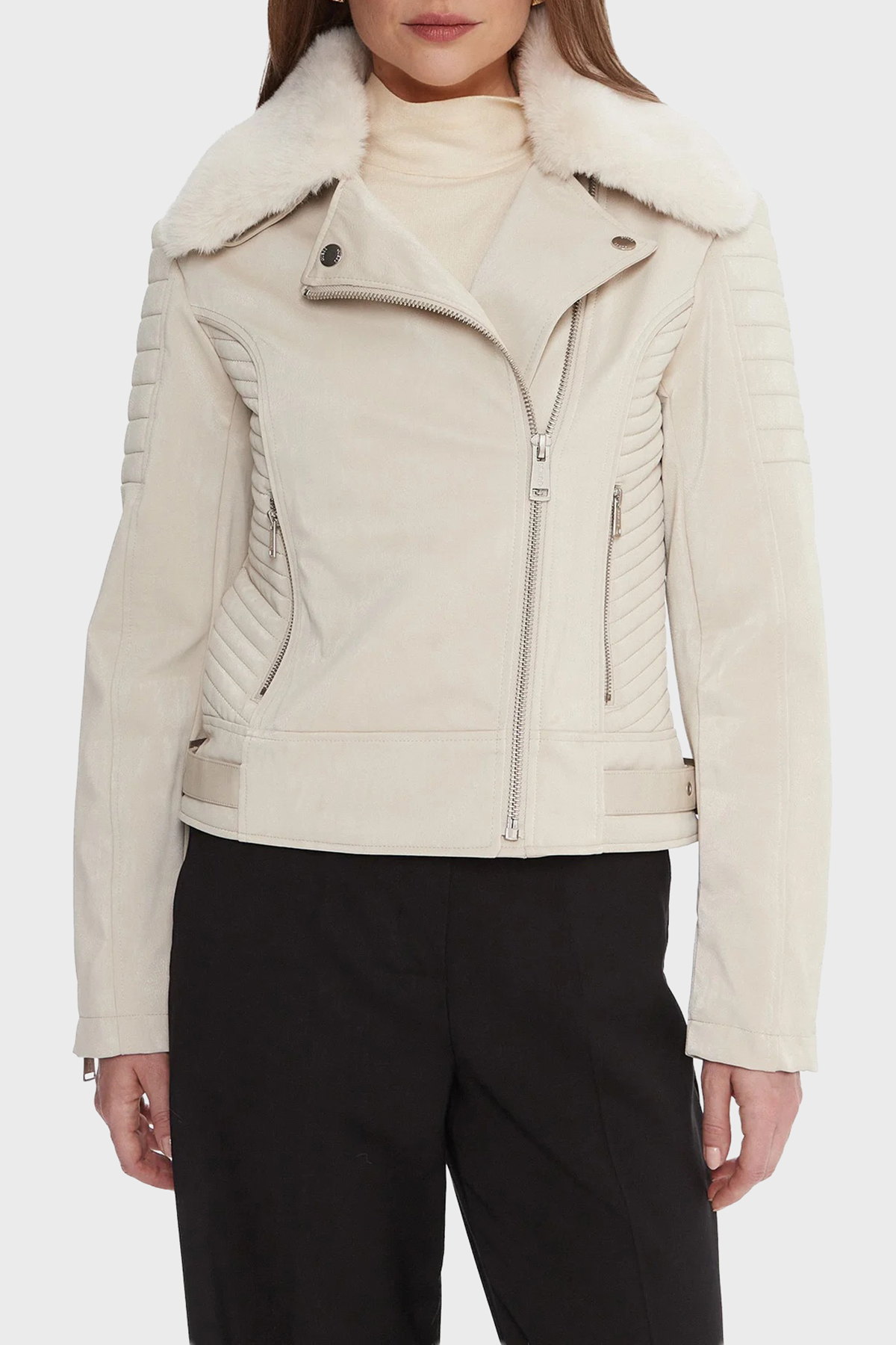Guess Darcey Kapitoneli Regular Fit Çıkarılabilir Peluş Yaka Fermuarlı  W5BL35W2820 Kadın Ceket W5BL35 W2820 A115 BEJ