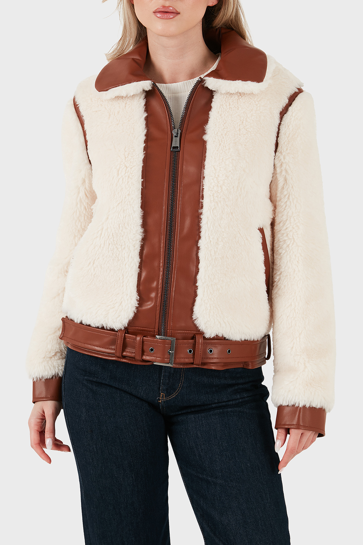 Guess Giordana Regular Fit Ceket Yaka Kemer Detaylı Suni Kürk  W5BL71W3840F0D9 Kadın Mont W5BL71 W3840 F0D9 EKRU