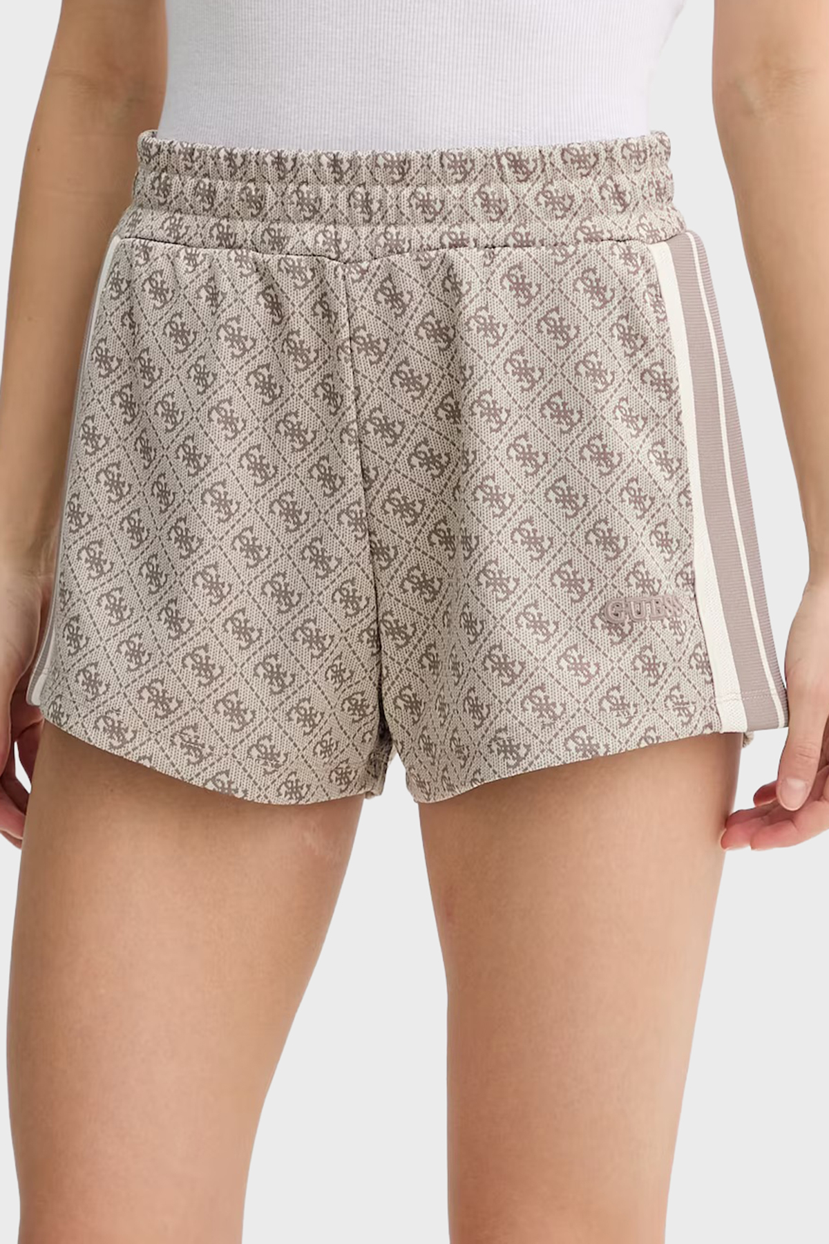 Guess Jacquard Pamuk Karışımlı Regular Fit 4G Logolu Normal Bel  V6GD02K2959 Kadın Şort V6GD02 K2959 FMC4 SÜTLÜ KAHVE