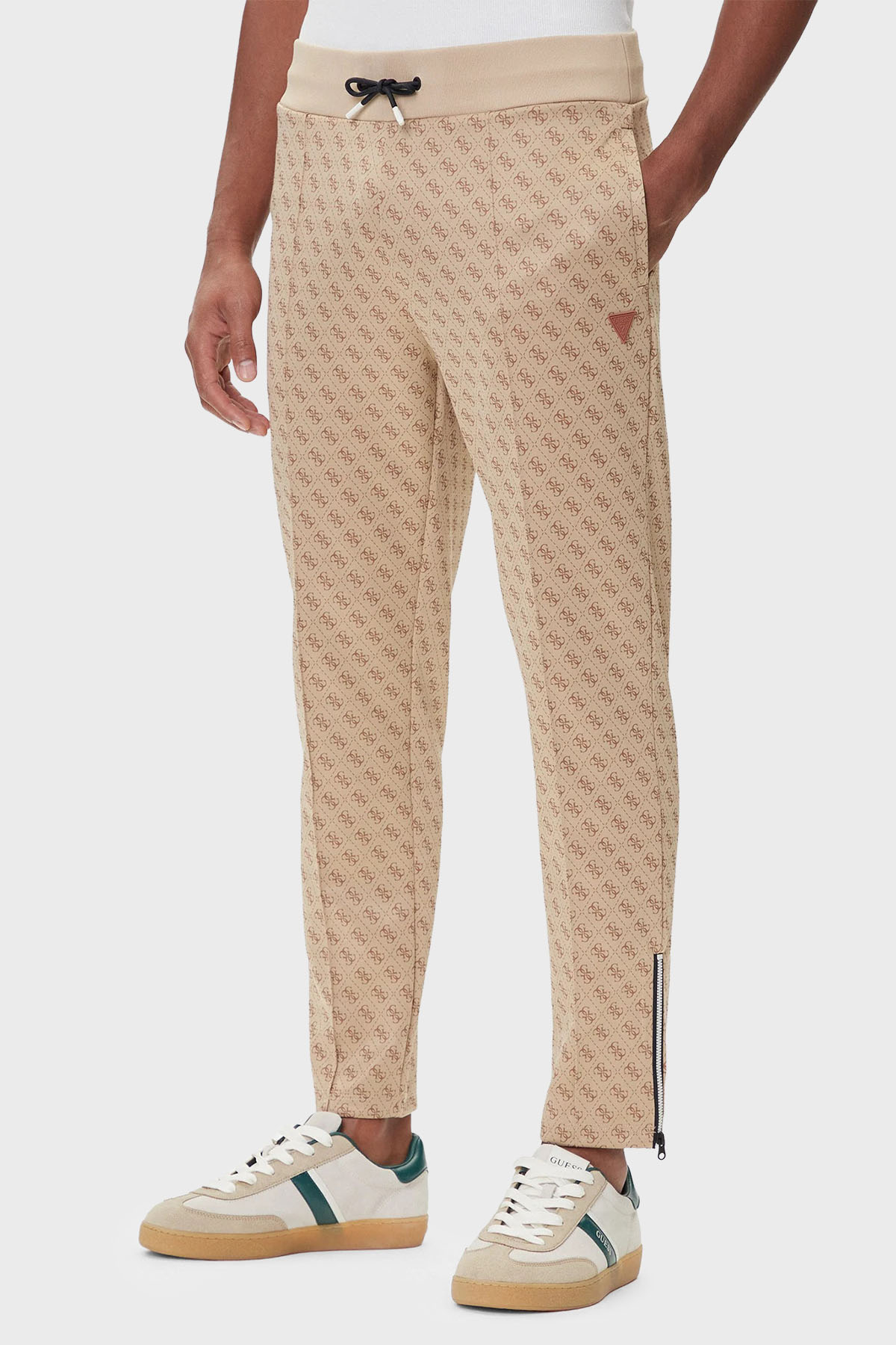 Guess Korbin Jakarlı Logo Baskılı Pamuklu Regular Fit Jogger  Z2BB05K7122 Erkek Pantolon Z2BB05 K7122 P13W BEJ