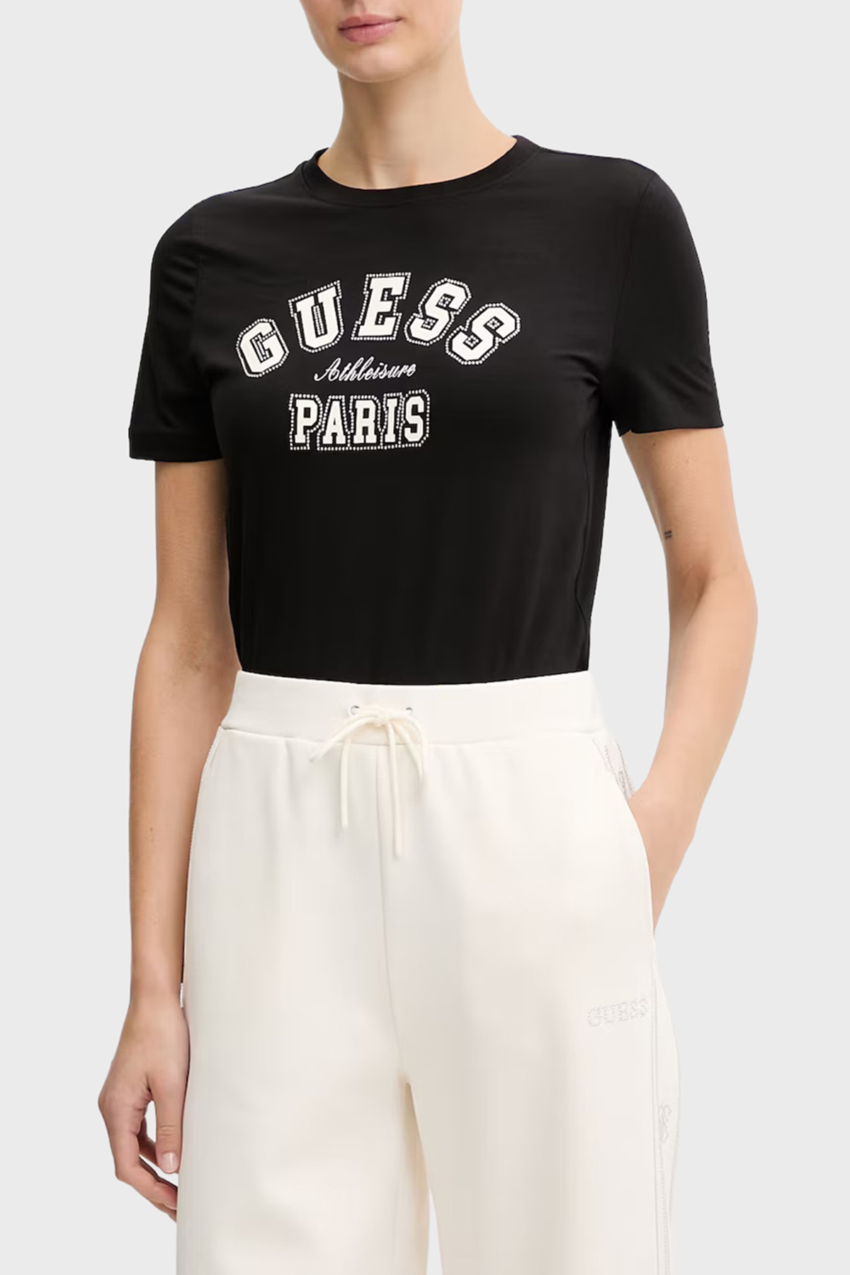 Guess Logolu Pamuklu Slim Fit Bisiklet Yaka  V6RI15J1314 Kadın T Shirt V6RI15 J1314 JBLK SİYAH
