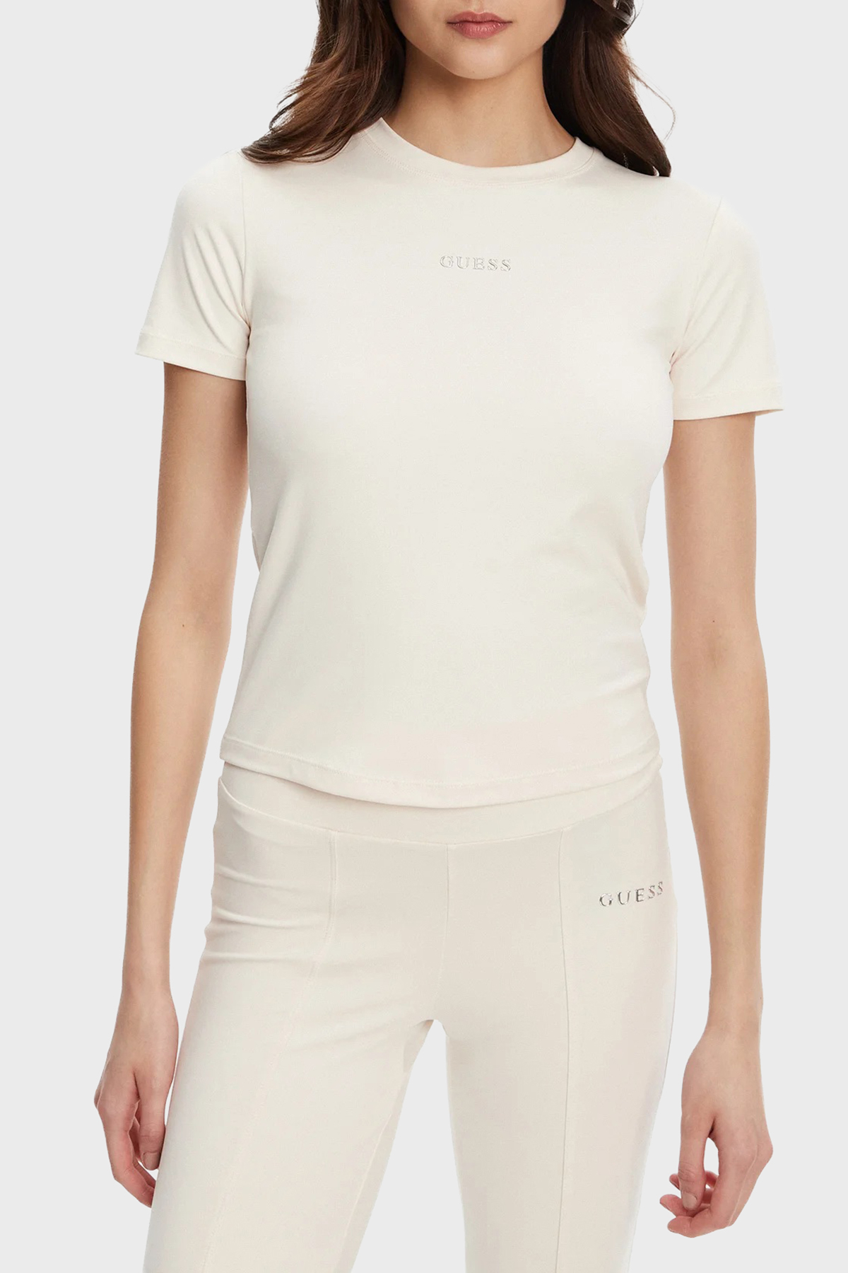 Guess Margot Logolu Slim Fit Bisiklet Yaka Crop  V5RI10KCD02 Kadın T Shirt V5RI10 KCD02 G6K5 EKRU