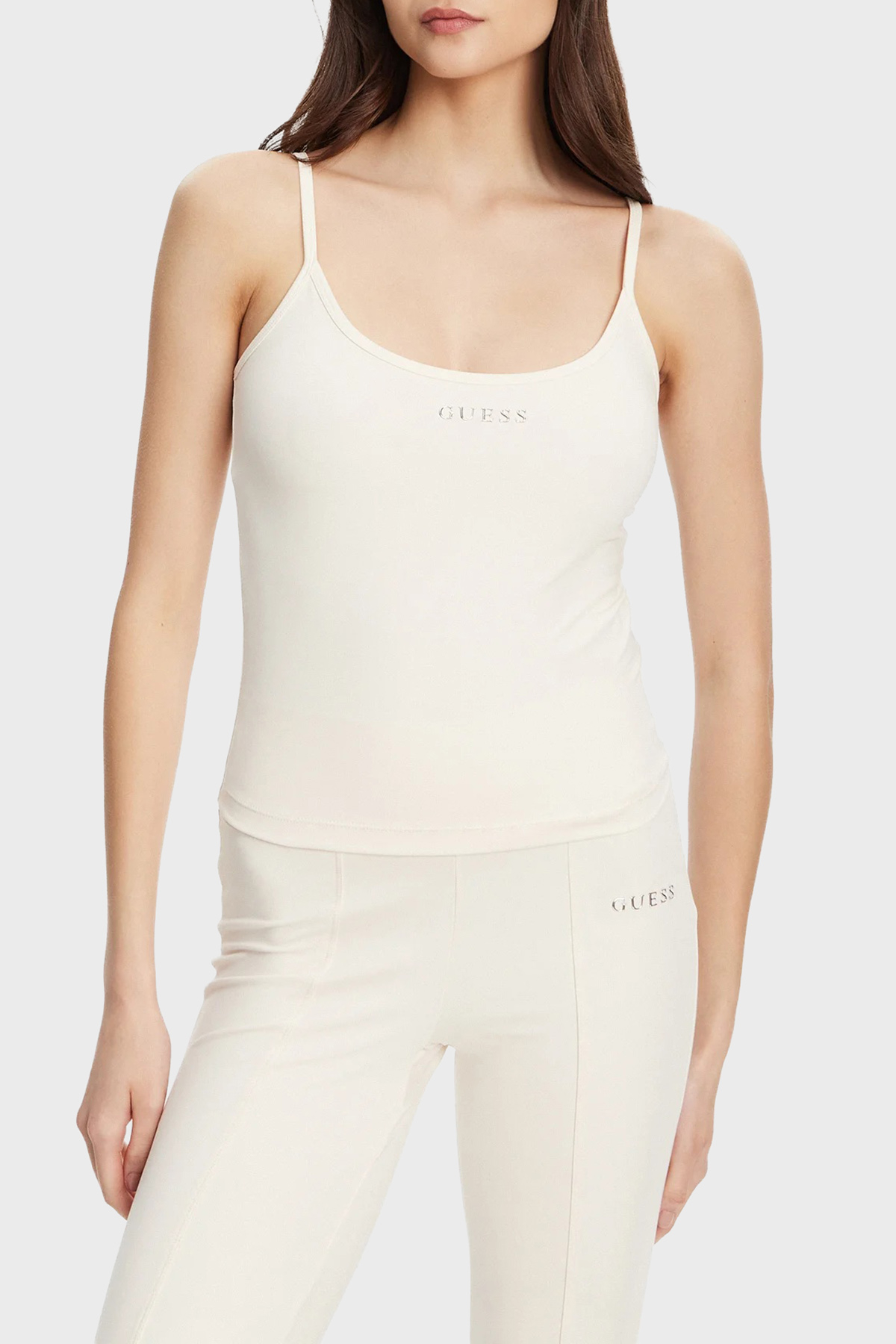 Guess Margot Logolu Slim Fit Yuvarlak Yaka İnce Askılı  V5RP09KCD02 Kadın Top V5RP09 KCD02 G6K5 EKRU
