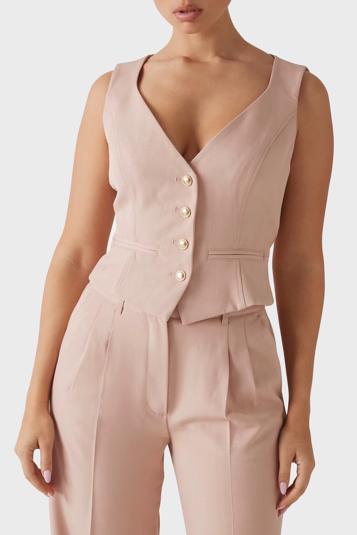 Guess Matea Regular Fit V Yaka Logo Düğmeli  W5RH85WGX02 Kadın Yelek W5RH85 WGX02 F6K9 PUDRA