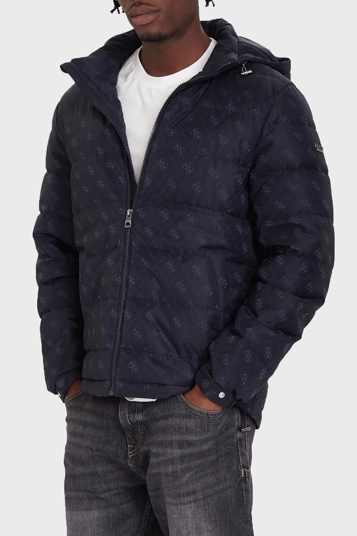 Guess Monogram Logolu Relaxed Fit Kapüşonlu Suya Dayanıklı  M5BL0BW2322 Erkek Mont M5BL0B W2322 FBDB LACİVERT