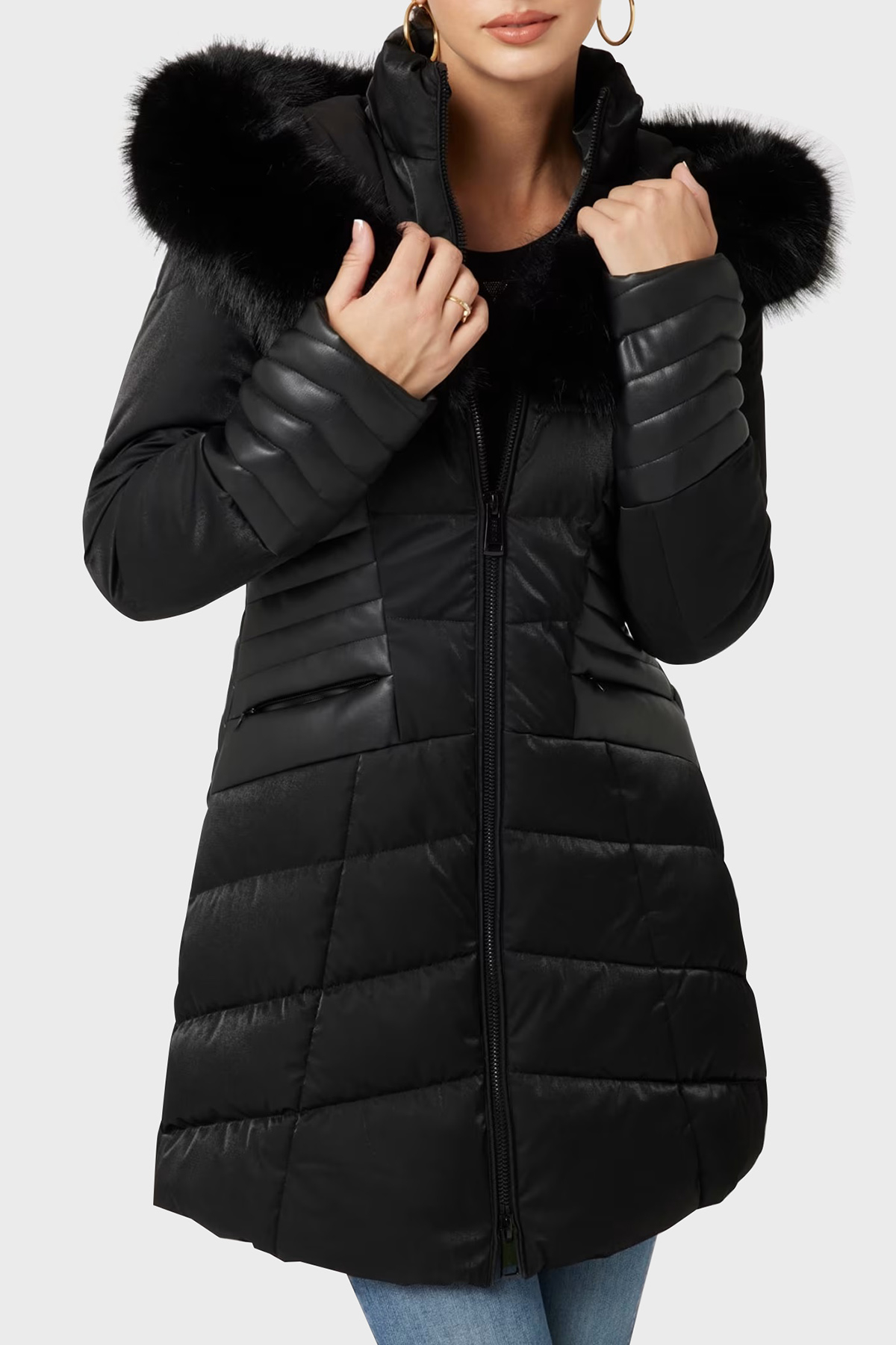 Guess New Oxana Regular Fit Fermuarlı Kapüşonlu Şişme  W4BL61WGLZ0 Kadın Mont W4BL61 WGLZ0 JBLK SİYAH