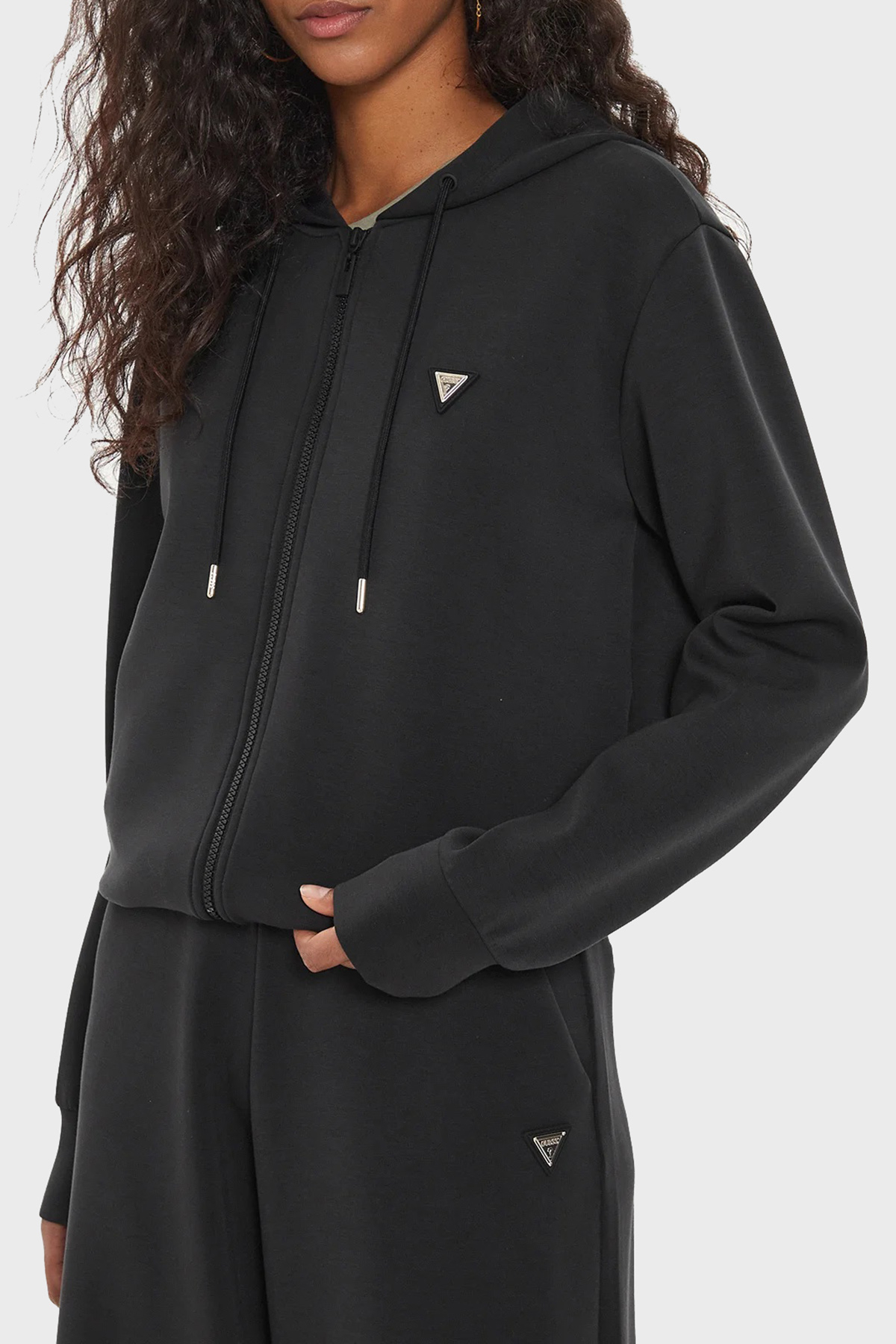 Guess Olympe Scuba Regular Fit Kapüşonlu  V4YQ06KCAY2 Kadın Sweat V4YQ06 KCAY2 JBLK SİYAH