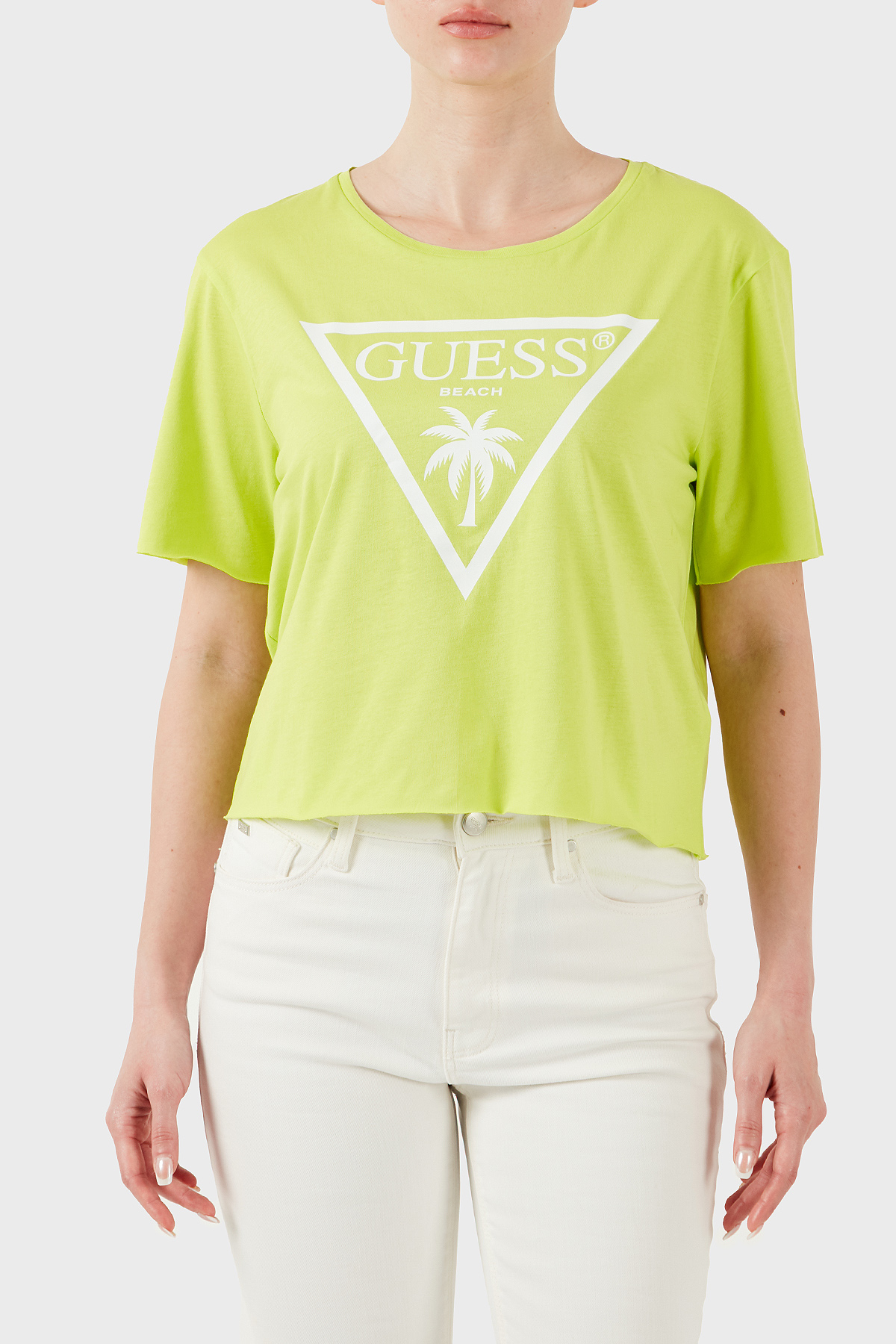 Guess Ss Cn Logo Pamuklu ped Fit T Shirt E02I01JA914 Kadın Crop E02I01 JA914 G8BU FISTIK YEŞİL