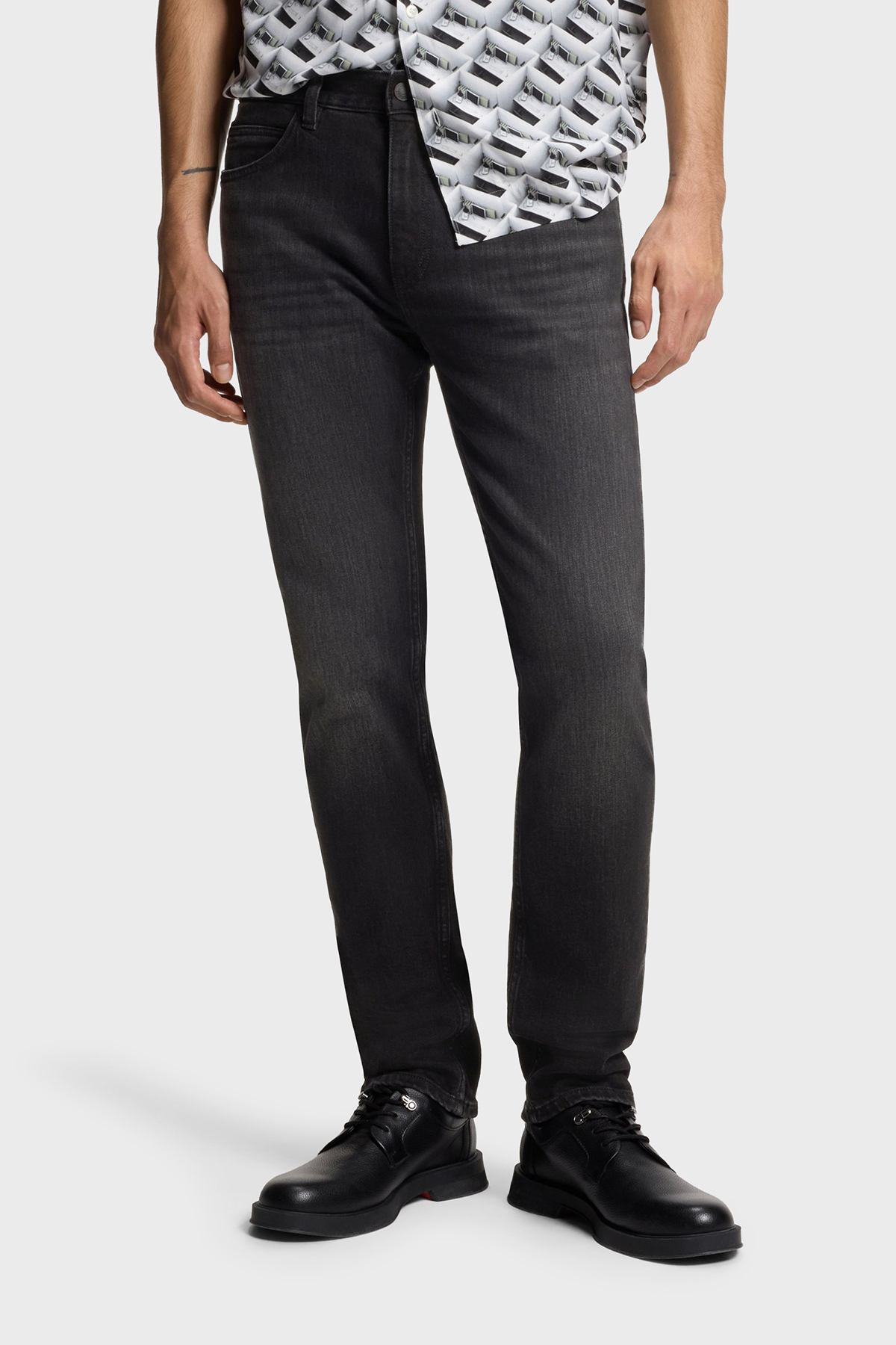 Hugo Pamuklu Esnek Kumaştan Slim Fit Dar Paça Jeans Erkek Kot Pantolon 50555179 021 KOYU GRİ