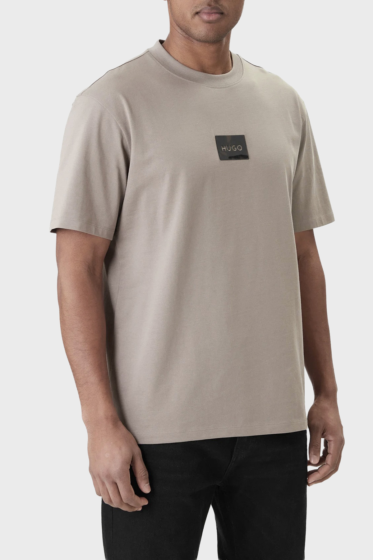 Hugo Pamuklu Relaxed Fit Logolu Bisiklet Yaka Erkek T Shirt 50557445 237 BEJ