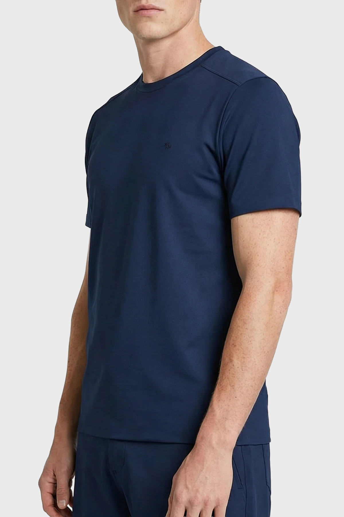 Isaora % 100 Pamuk Regular Fit Logolu Bisiklet Yaka Erkek T Shirt ISR9016 DRNVY KOYU LACIVERT